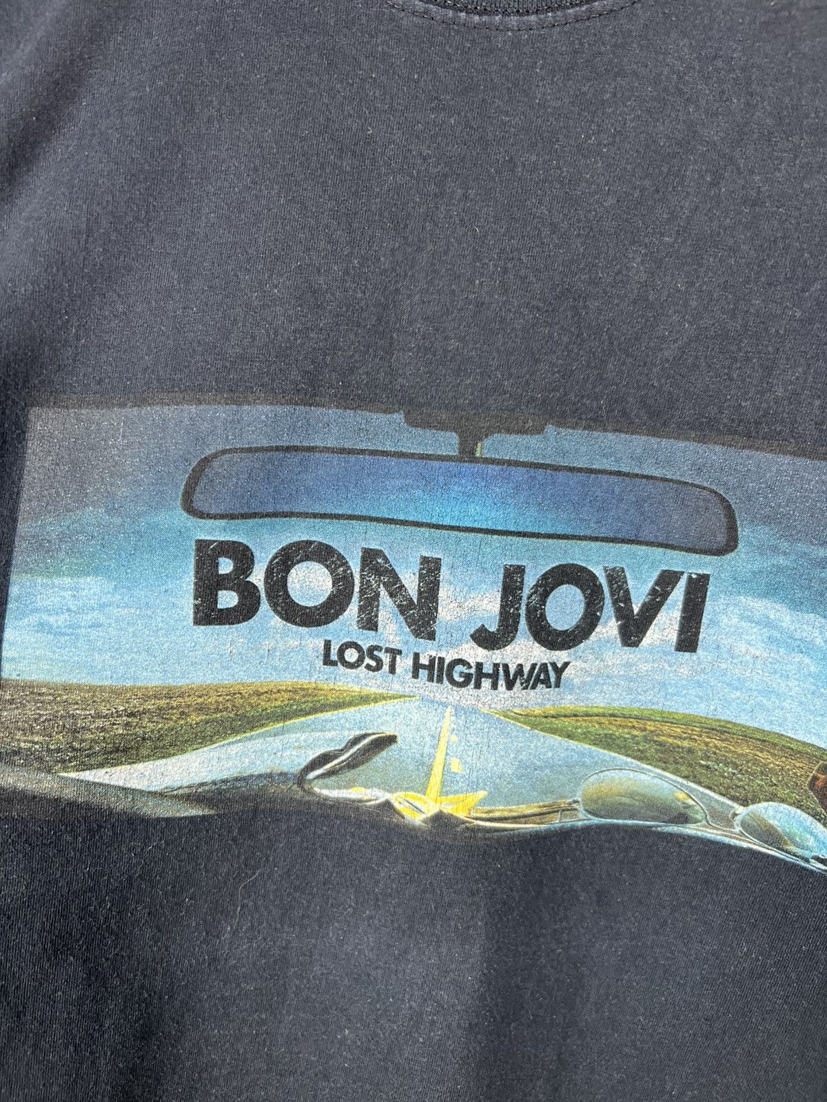 Bon Jovi Vintage Bon Jovi Lost Highway car mirror t-shirt band tee Size US M / EU 48-50 / 2 - 4 Thumbnail