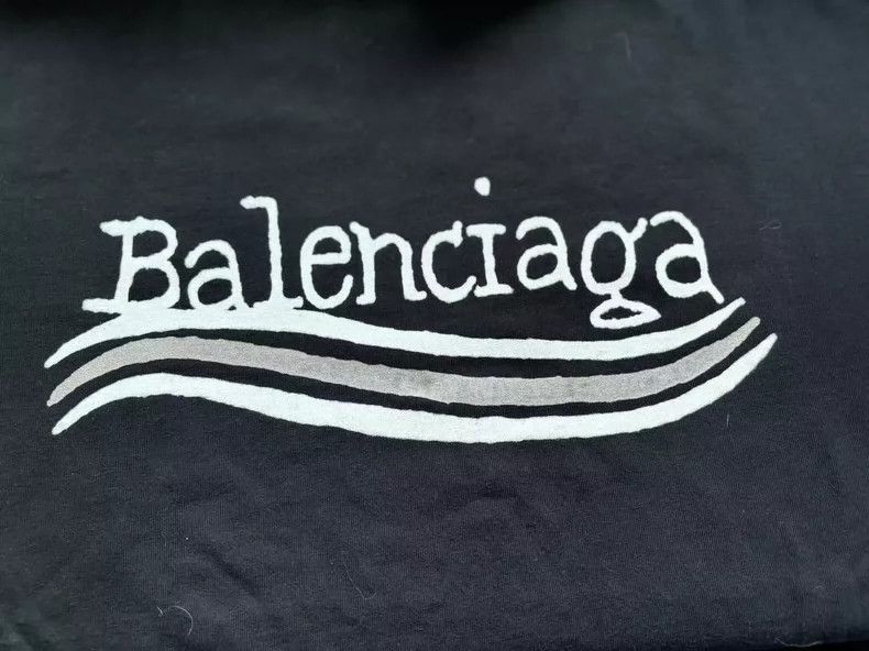 Balenciaga Balenciaga Letter Printed Crew Neck Short Sleeve T-Shirt B Size US S / EU 44-46 / 1 - 3 Thumbnail