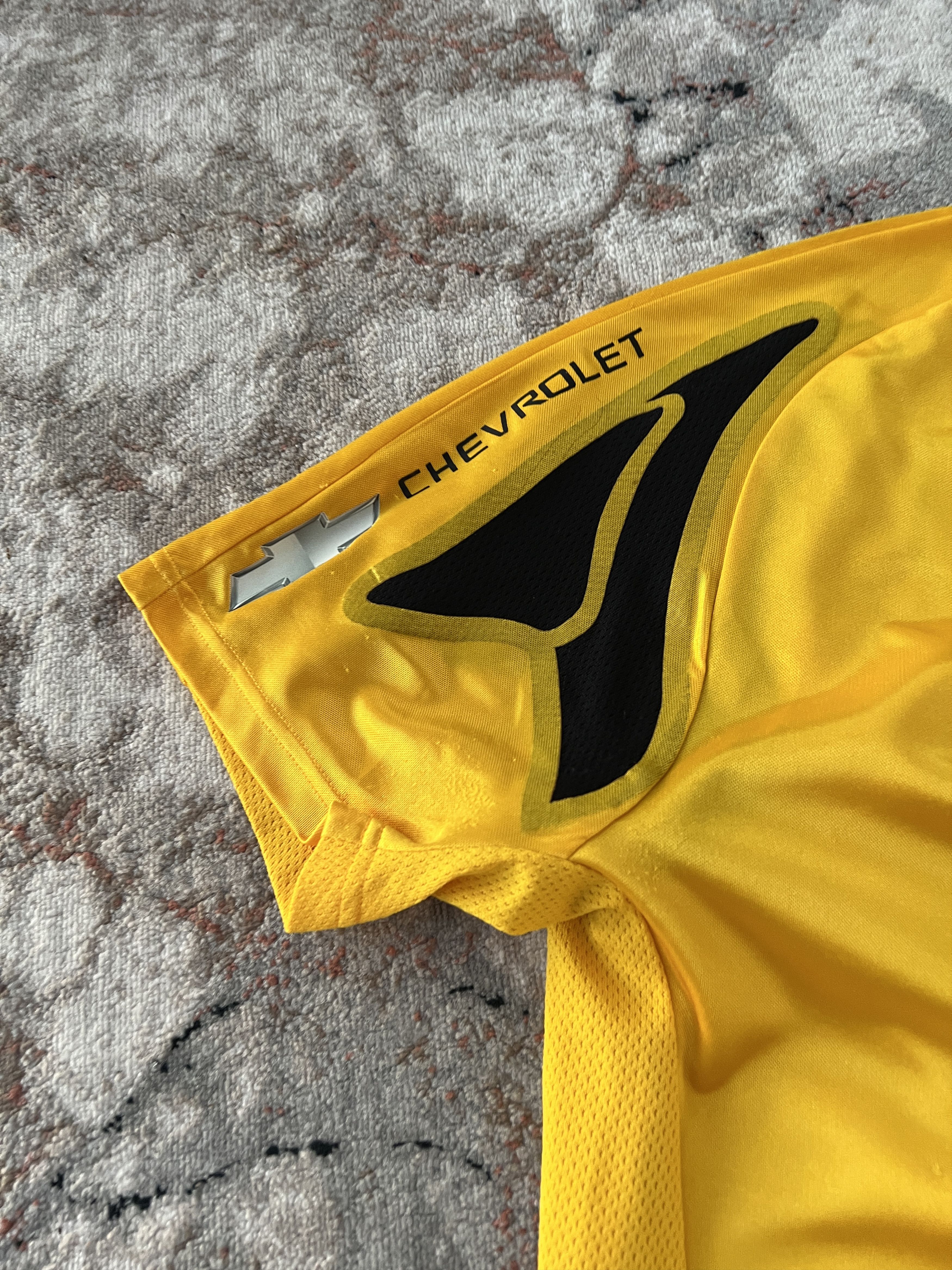 Puma Puma A.E.K F.C. Chevrolet LG Football Jersey Size US L / EU 52-54 / 3 - 8 Thumbnail