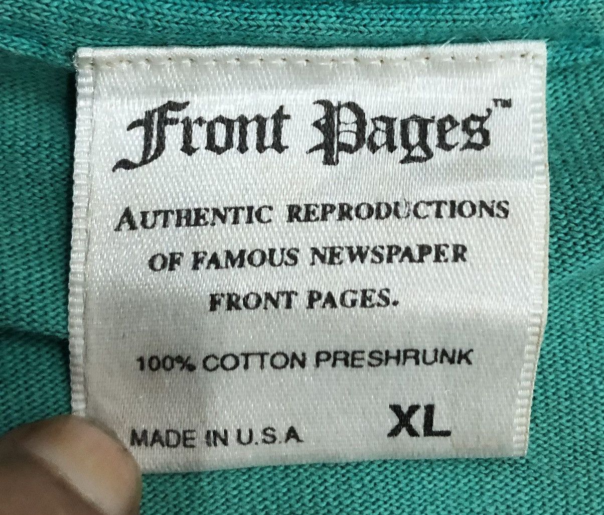 Vintage Vintage 1994 The Miami Herald Front Dages Made In Usa TShirt Size US XL / EU 56 / 4 - 8 Thumbnail