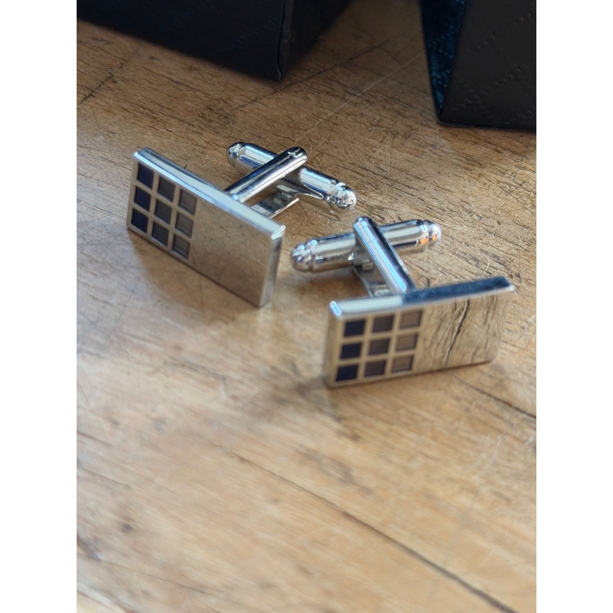 Other Silver Rectangle Blue Grid Design Cufflinks In Quilted Black Size ONE SIZE - 1 Thumbnail