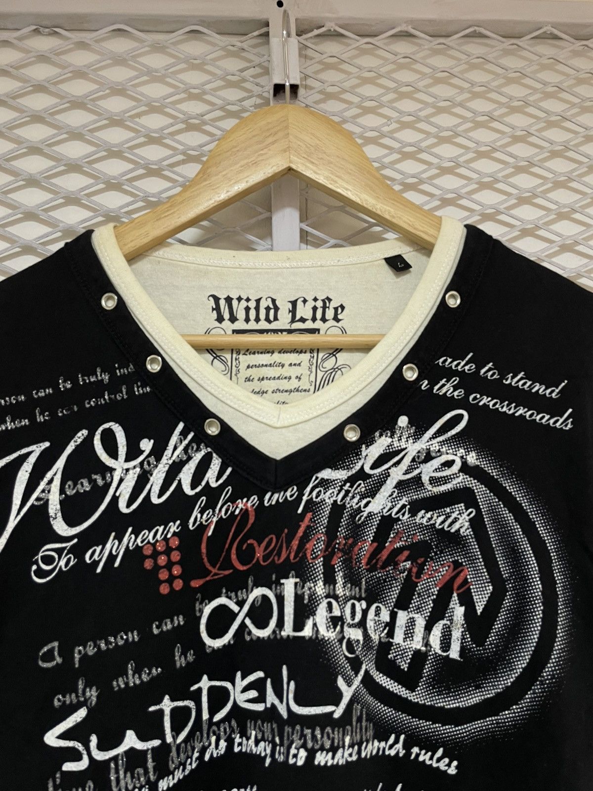 Le Grande Bleu (L.G.B.) Japanese Wild Life Y2K Style Tshirt Size US L / EU 52-54 / 3 - 7 Thumbnail