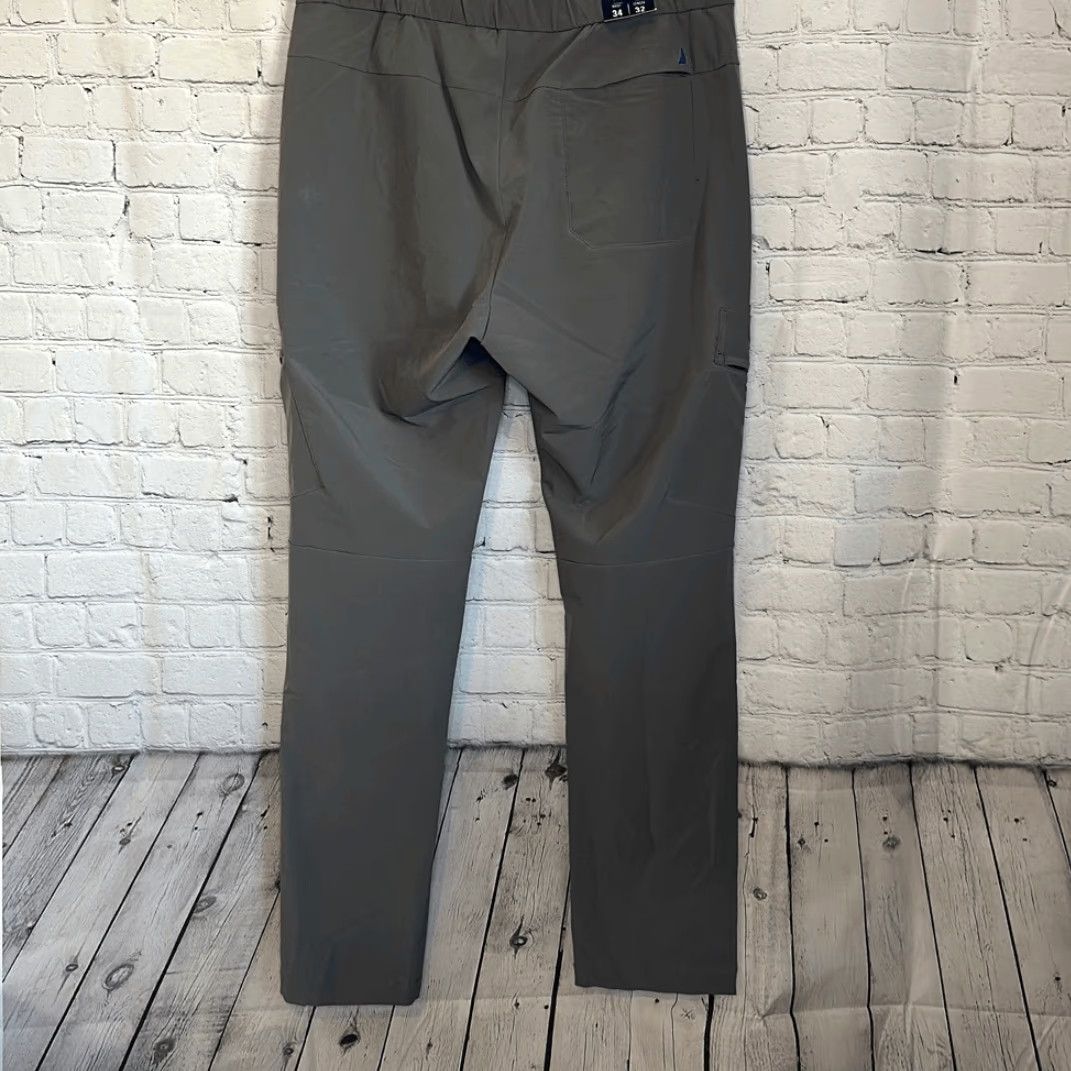Nautica Nautica Men Navtech Slim Fit Utility Pant 34W 32L Gray Water Repellent Khakis Slim 4 Way Stretch Mens Size US 34 / EU 50 - 6 Thumbnail