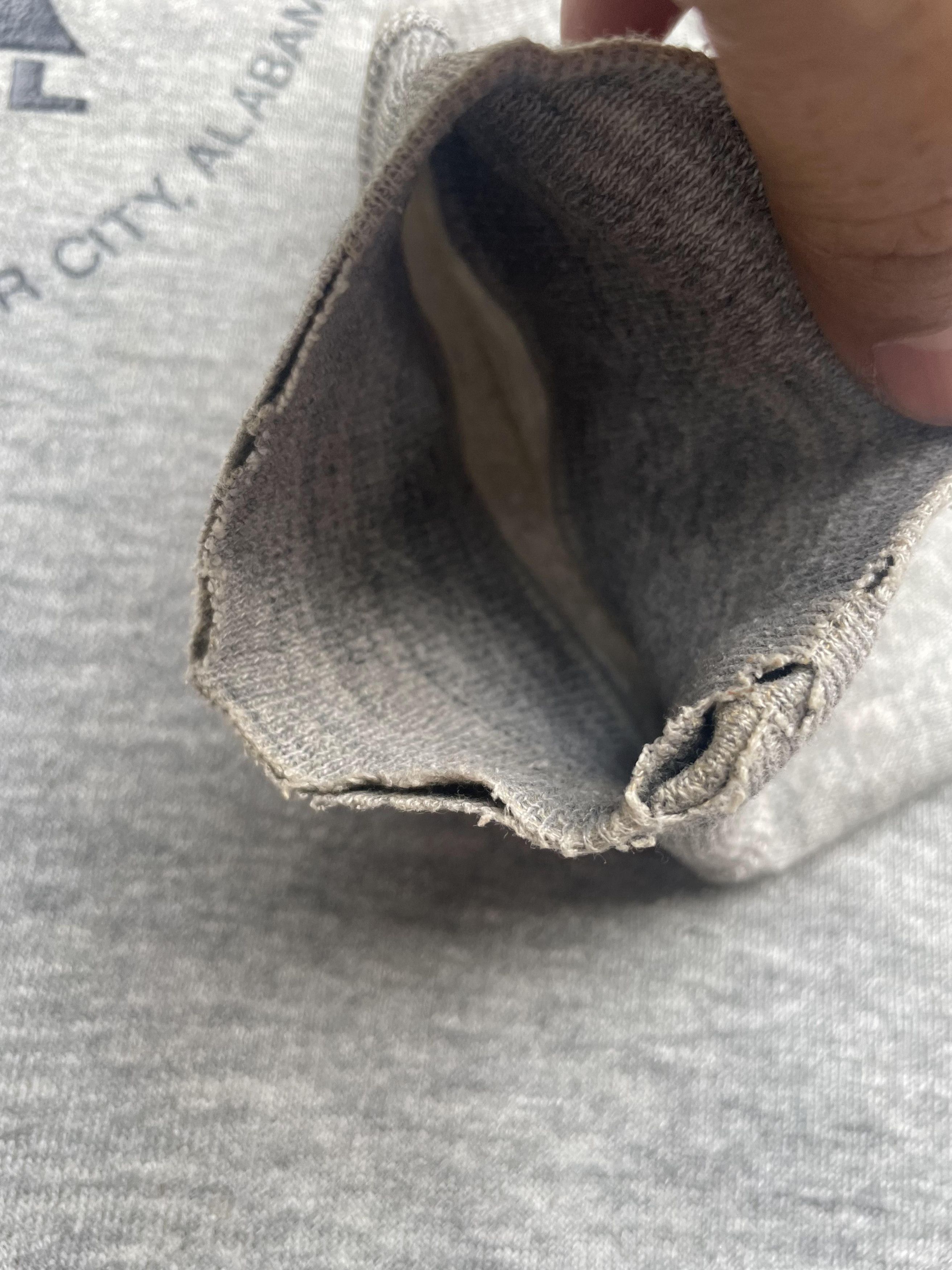 Other Vintage Russell Athletic Crewneck Size US L / EU 52-54 / 3 - 8 Thumbnail