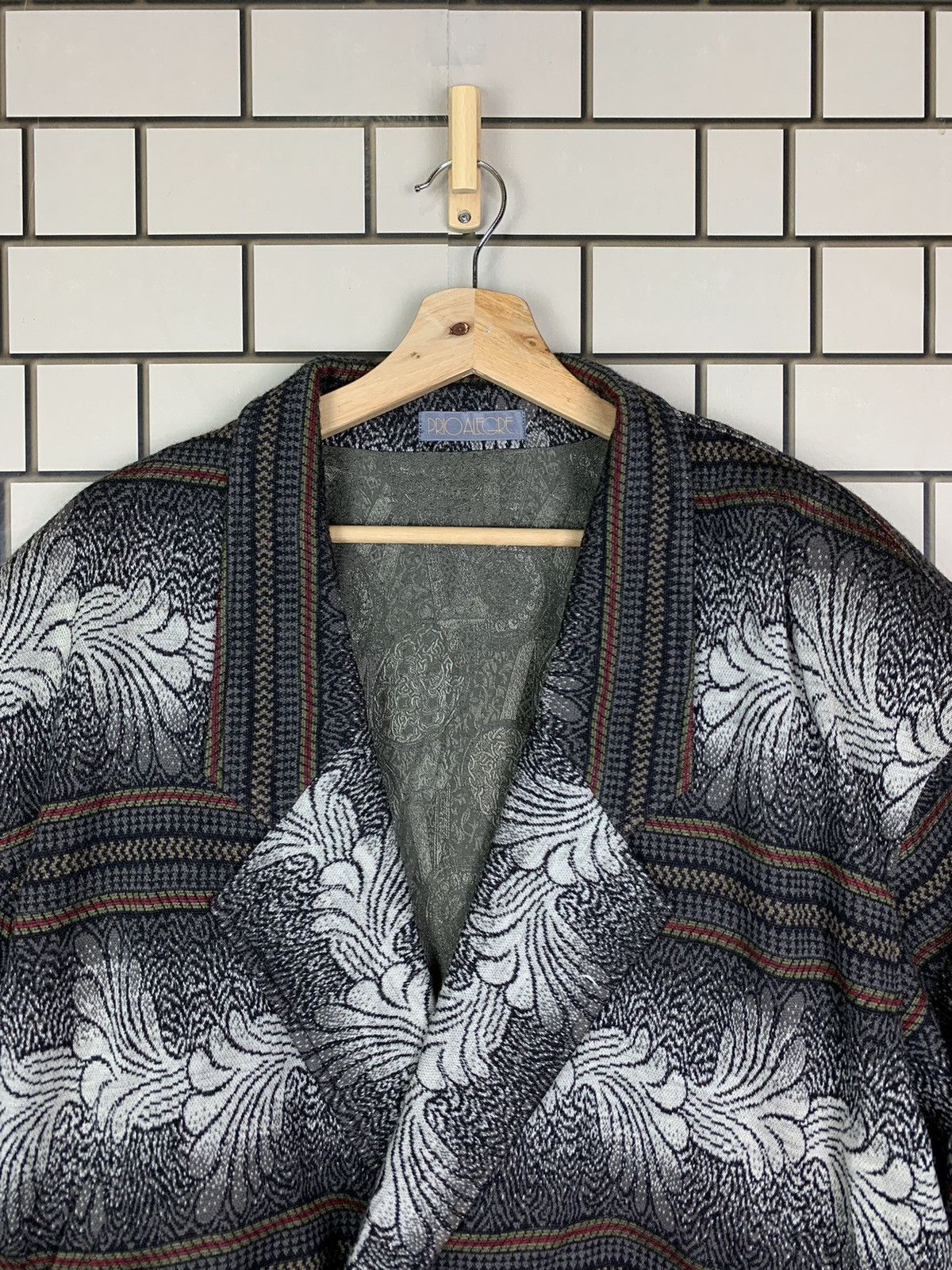 Designer × Japanese Brand × Vintage Vintage Prio Alegre Flora Design Jacket Size US L / EU 52-54 / 3 - 5 Thumbnail