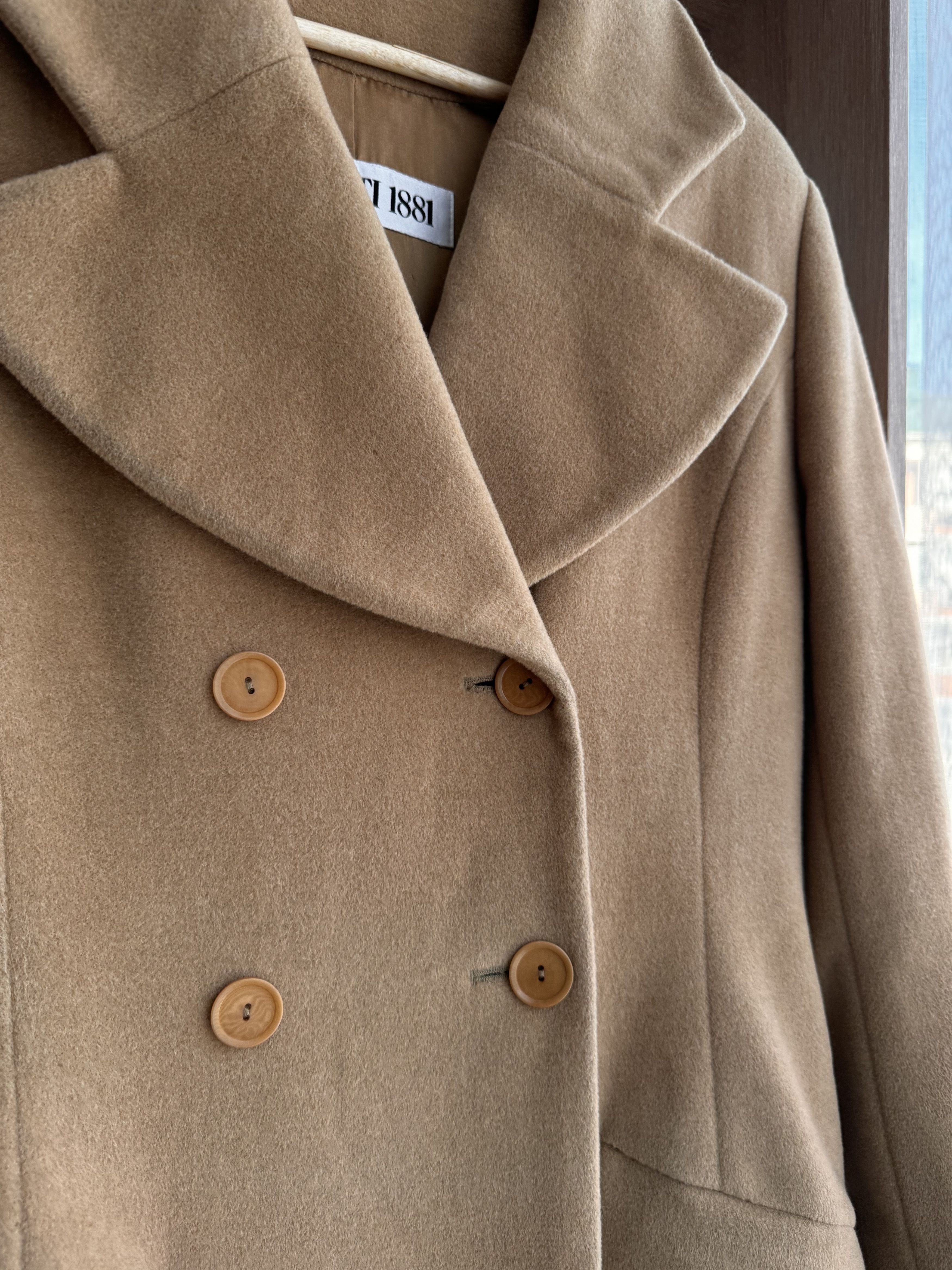 Cerruti 1881 Vintage Cerruti 1881 Wool & Cashmere Beige W’ Coat Size M / US 6-8 / IT 42-44 - 10 Thumbnail