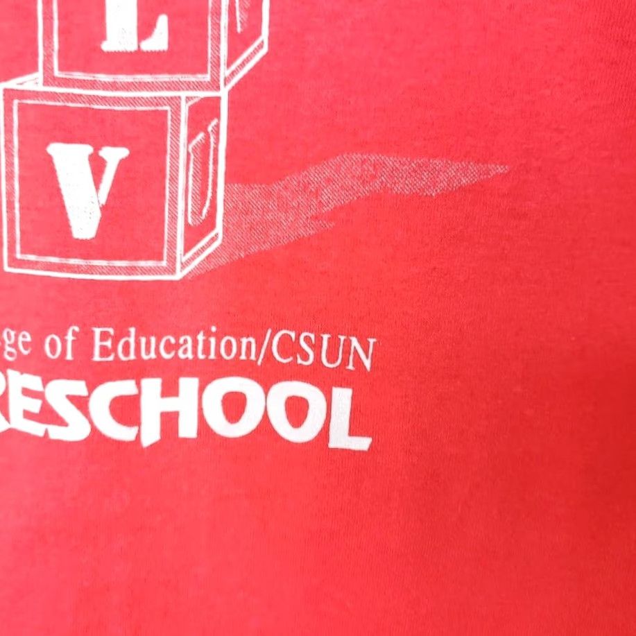 Hanes VINTAGE UNLV Preschool T Shirt Mens Medium 80s Rompin Rebels Made In USA Red Cotton Blend 50/50 Graphic Tee Mens Size US M / EU 48-50 / 2 - 3 Thumbnail