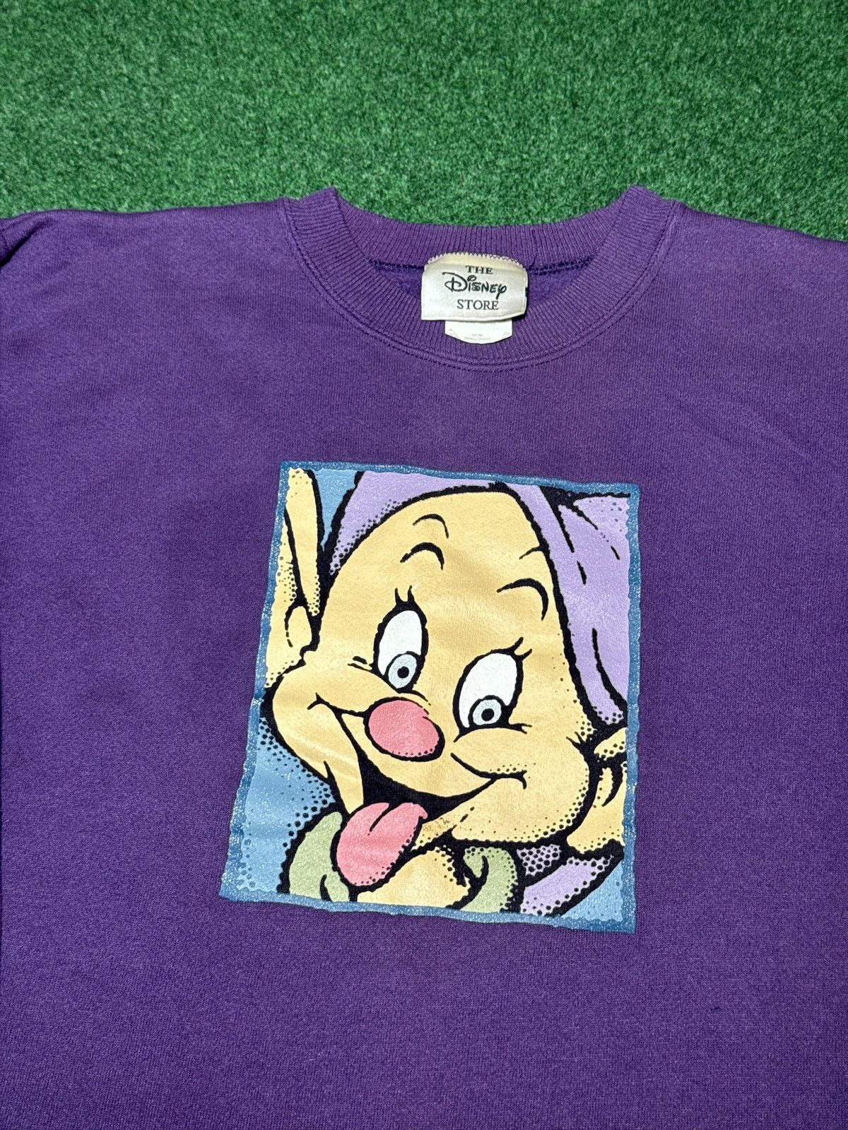 Disney Dopey Dwarf Disney 90s Crewneck Purple Small Sweatshirt Size S / US 4 / IT 40 - 2 Thumbnail