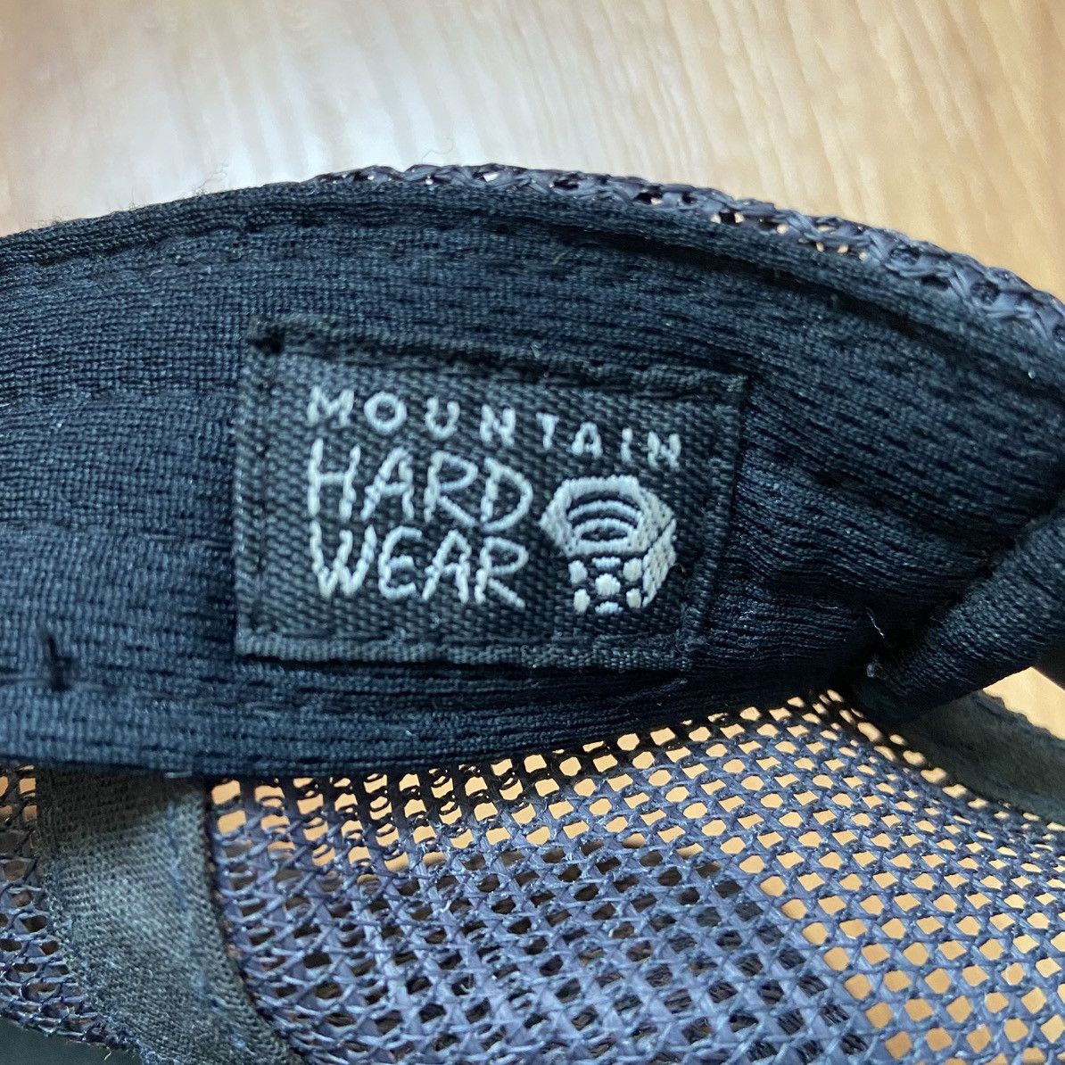 Mountain Hardwear Mountain Hardwear Logo Patch Trucker Hat Size ONE SIZE - 10 Thumbnail