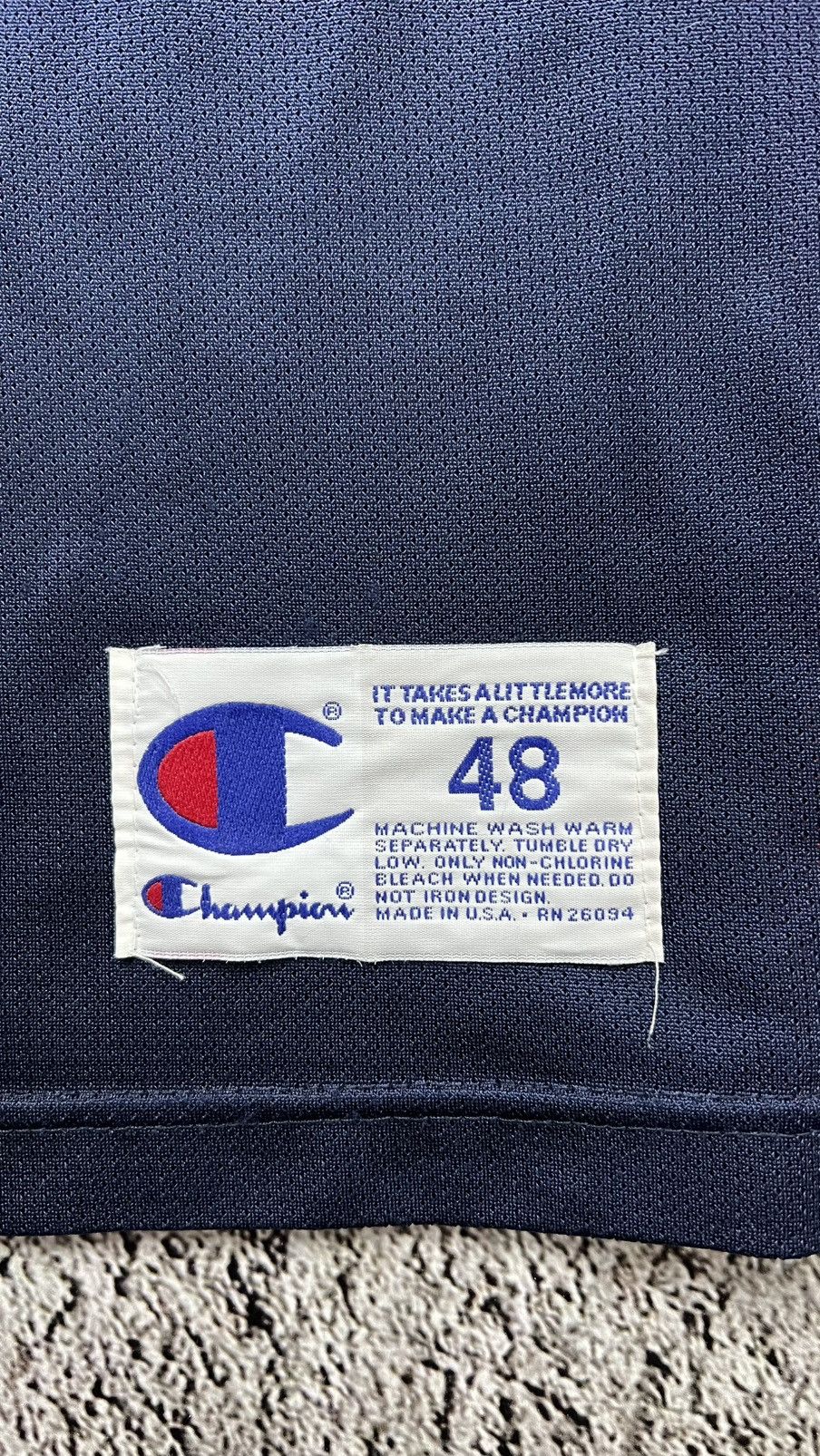 Champion VTG 90’s USA basketball Grant Hill champion jersey olympics Size US L / EU 52-54 / 3 - 5 Thumbnail