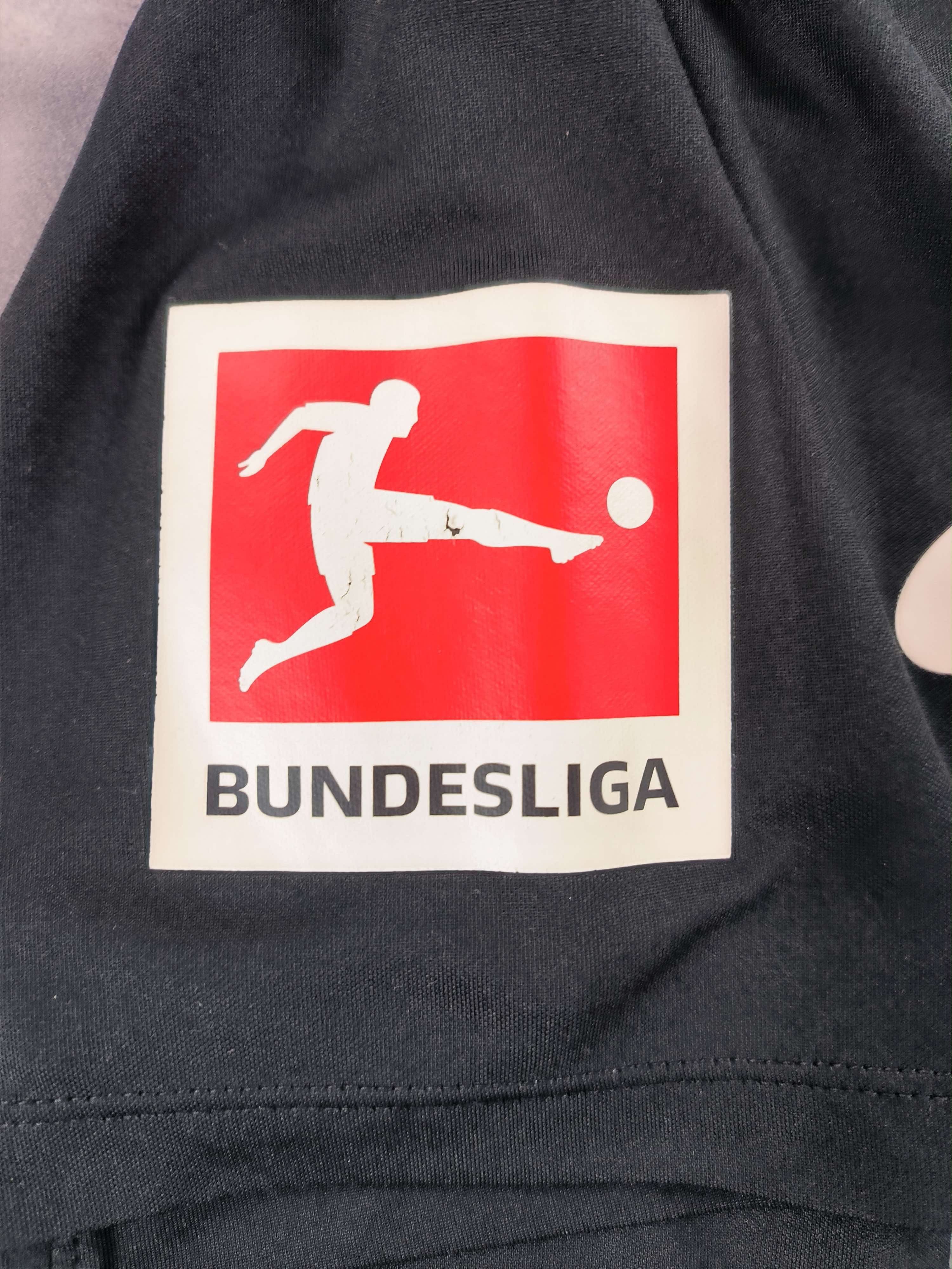 Nike Eintracht Frankfurt 2021-22 home Kamada football jersey XL Size US XL / EU 56 / 4 - 5 Thumbnail