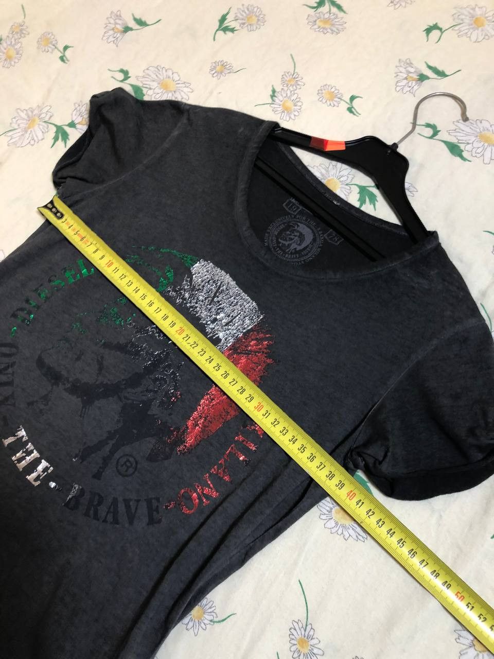 Diesel VINTAGE Y2K DIESEL BIG LOGO AVANTGARDE TEE ARCHIVE STYLE Size XS / US 0-2 / IT 36-38 - 9 Thumbnail