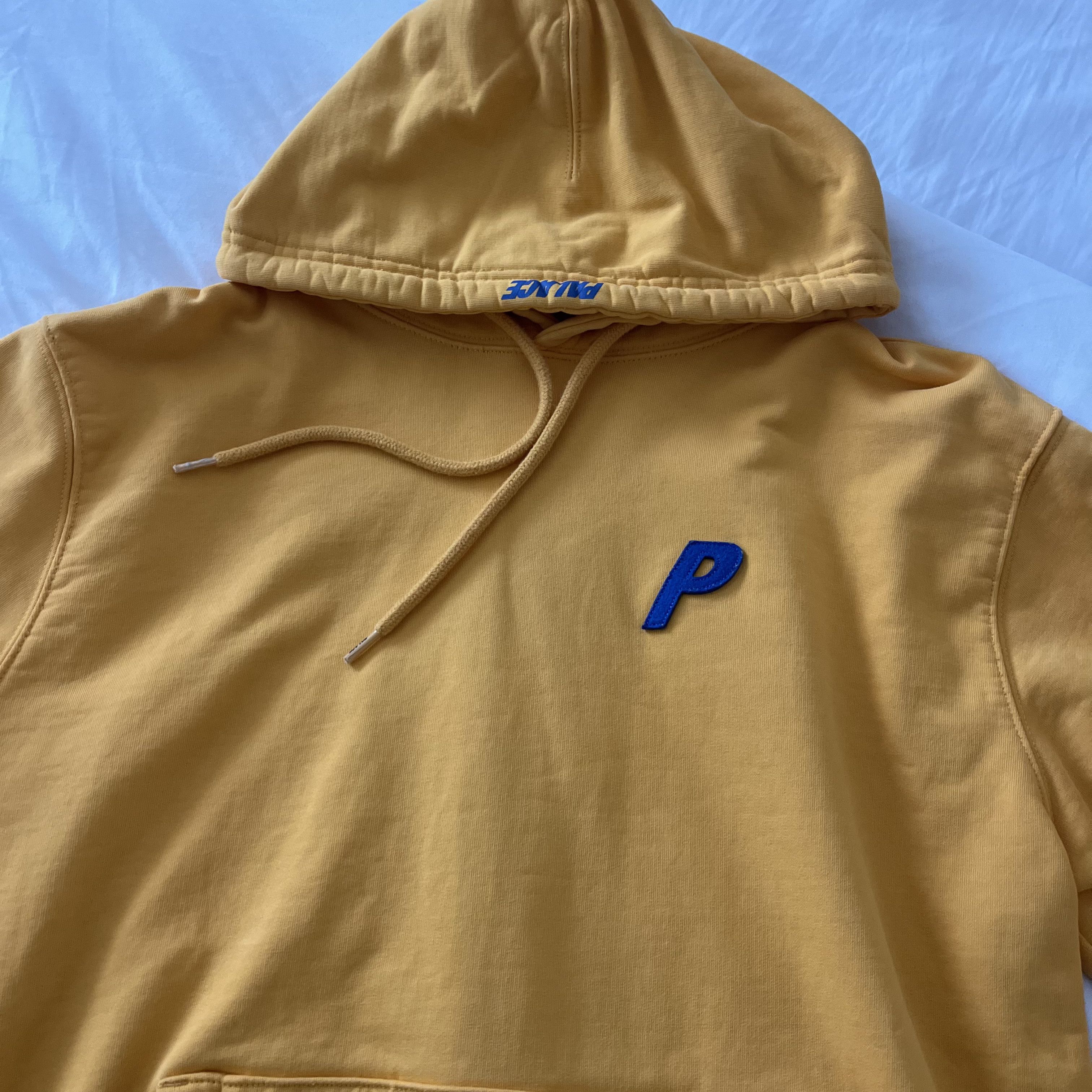 Palace Palace Felt P Hoodie Size US M / EU 48-50 / 2 - 5 Thumbnail