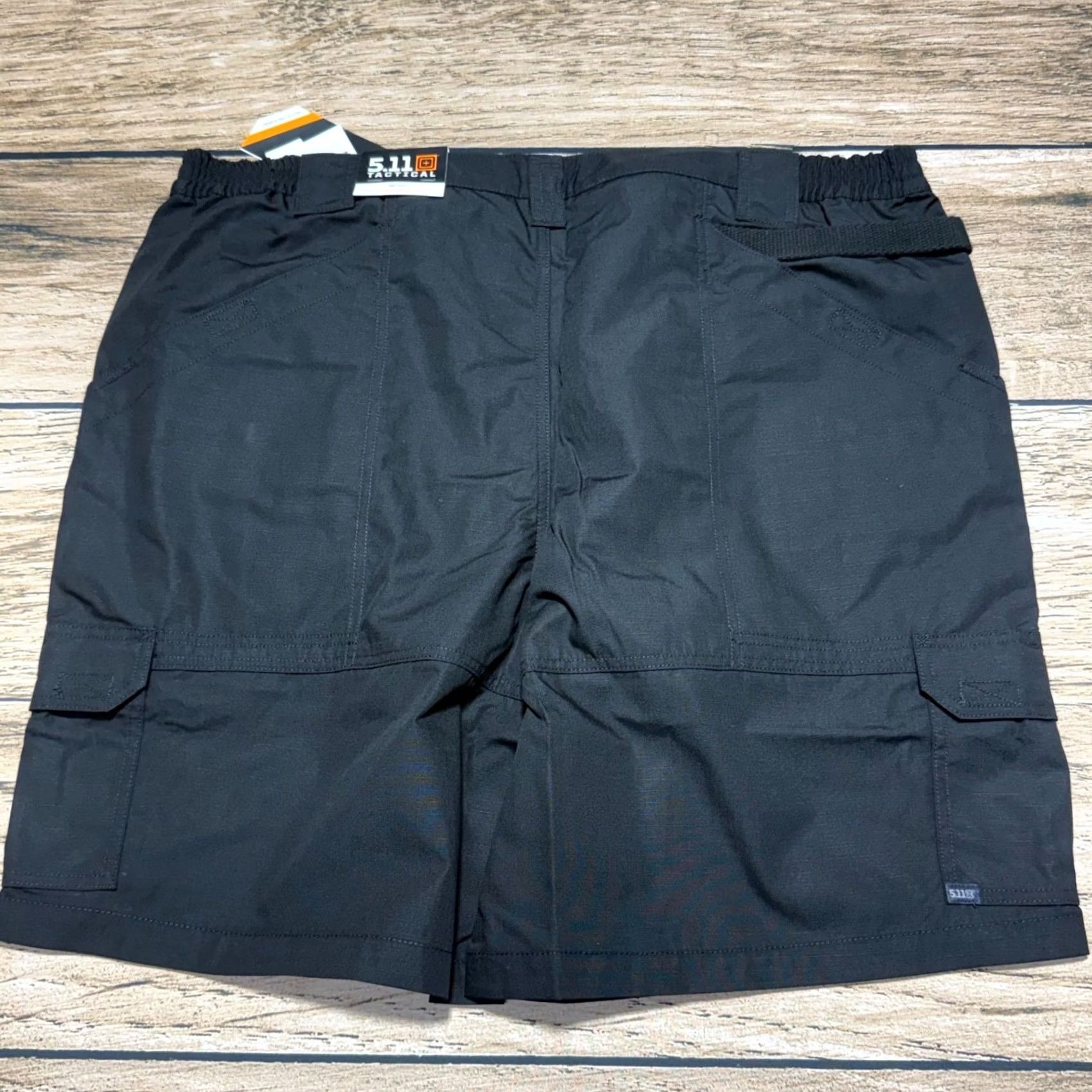 Vintage 5.11 Tactical Taclite Shorts Mens 44 Black Cargo Ripstop Workwear 9" NWT Size US 44 / EU 60 - 2 Thumbnail