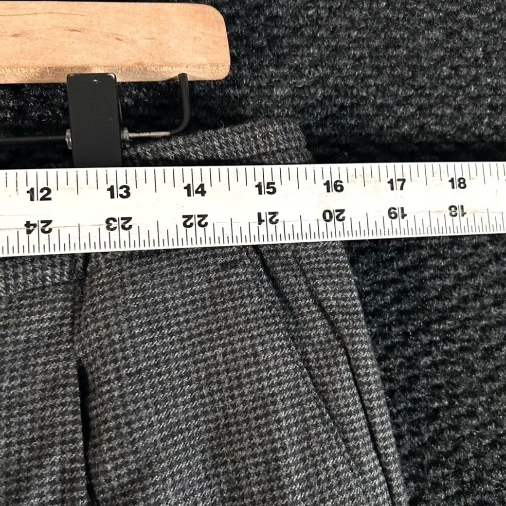 J.Lindeberg J. Lindeberg Mens Pleated Trousers Pants Wool Blend Charcoal Grey Plaid Size 50 Big & Tall Dress Pants Mens Gray } Size US 34 / EU 50 - 6 Thumbnail