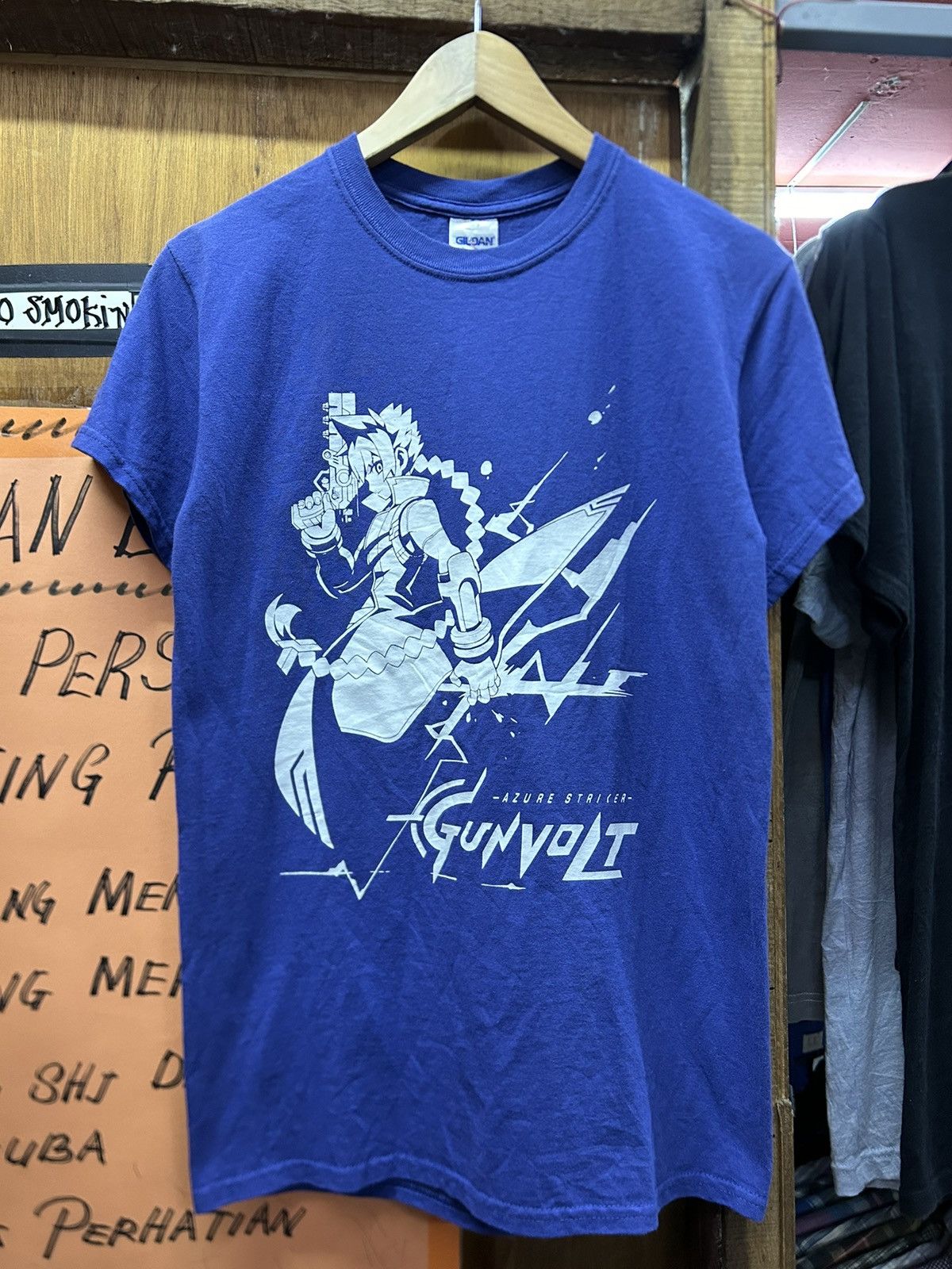 Japanese Brand × Nintendo × Playstation Vintage 2000s Azure Striker Gunvolt Game Tee Size US S / EU 44-46 / 1 - 2 Thumbnail
