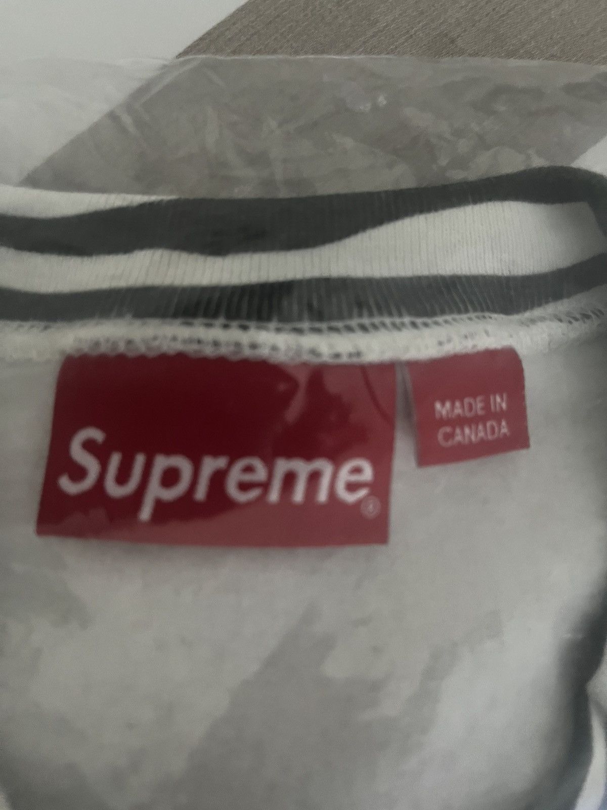 Supreme Supreme Box Logo Zebra (FW22) Size US M / EU 48-50 / 2 - 4 Thumbnail