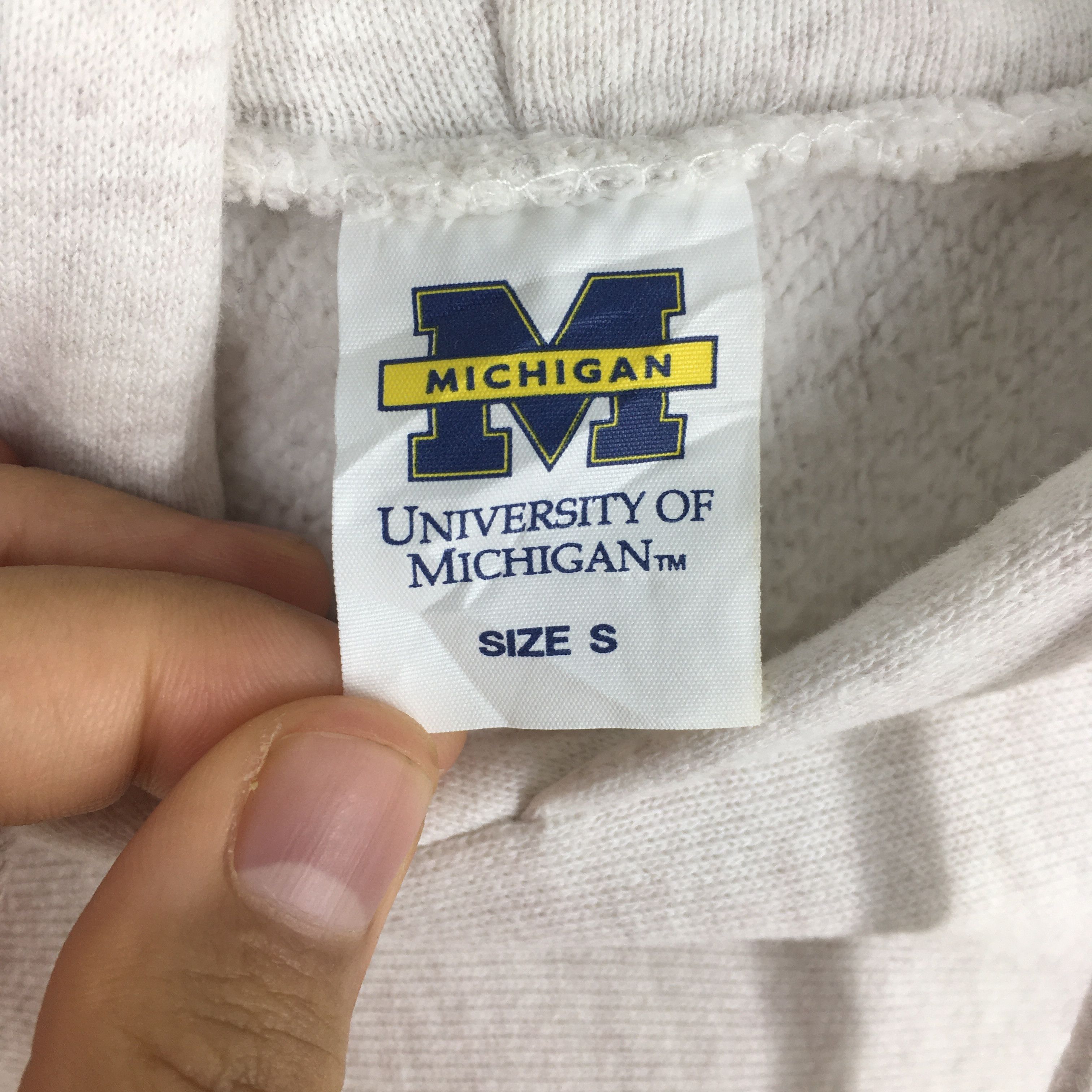NCAA Vintage Michigan Wolverines Gray Hoodie Pullover Small Size US S / EU 44-46 / 1 - 5 Thumbnail