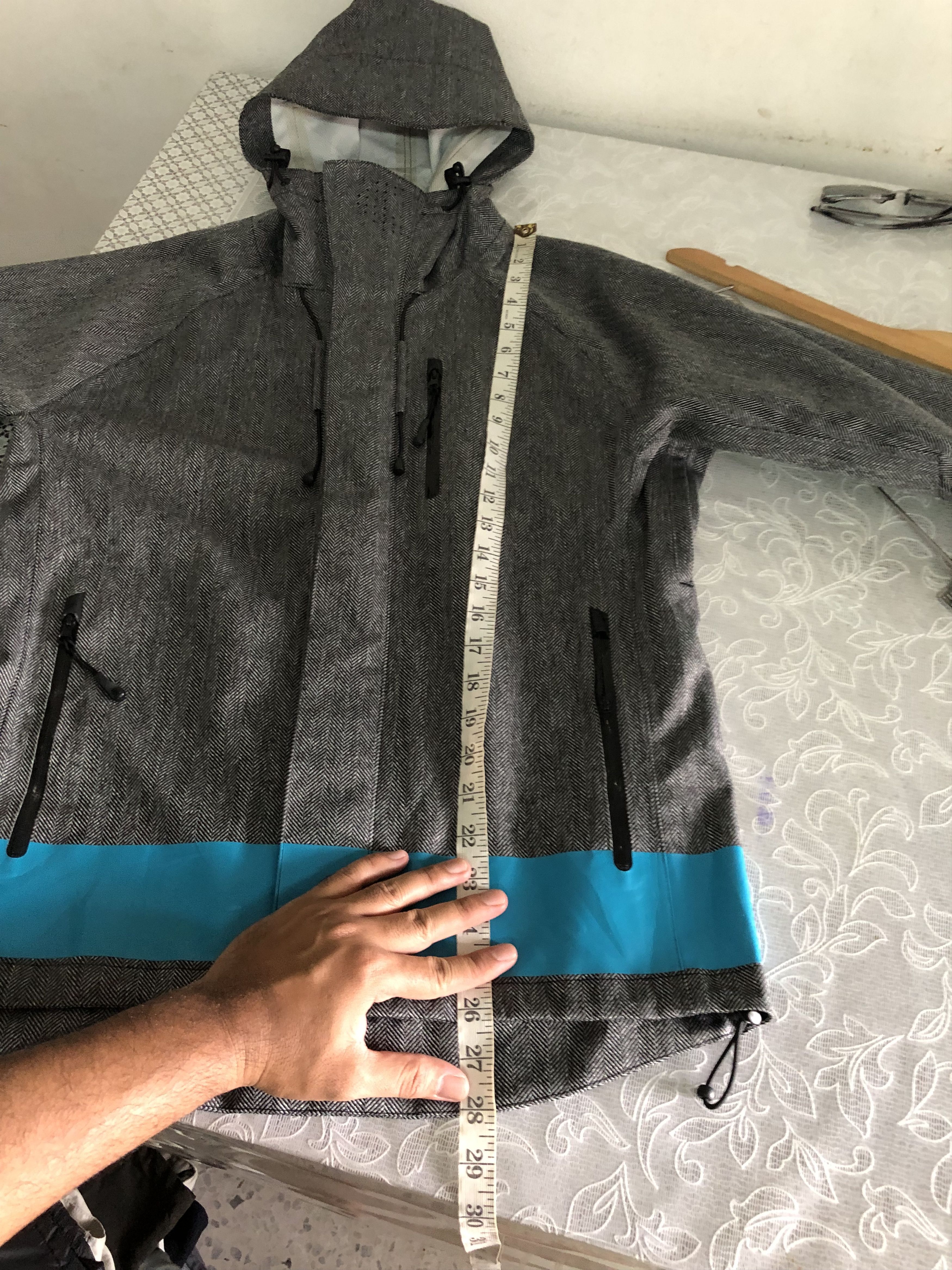 Maison MIHARA YASUHIRO × Puma Puma x Mihara Yasuhiro Limited Edition Waterproof Jacket Size US S / EU 44-46 / 1 - 25 Thumbnail