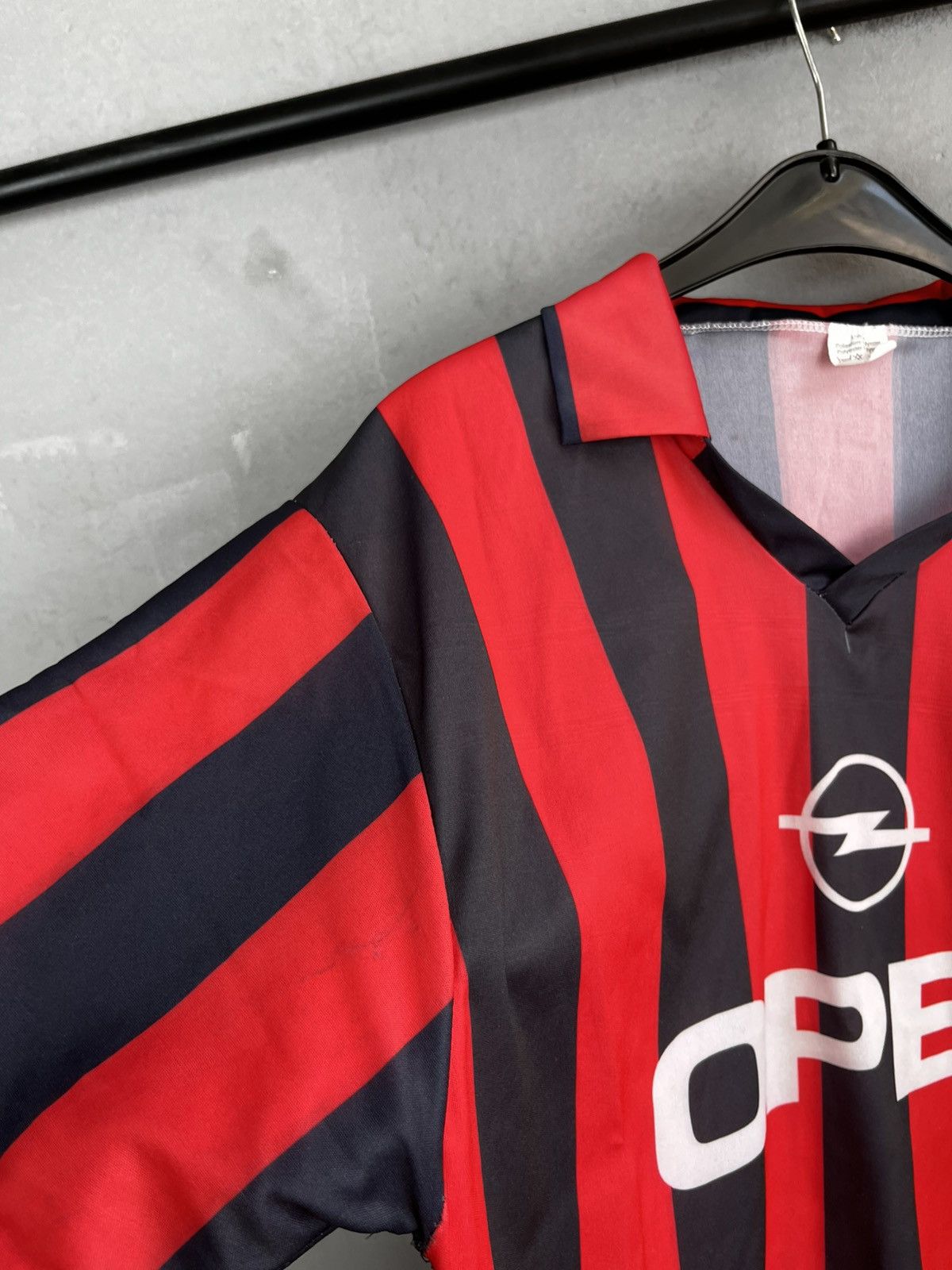 Vintage VINTAGE 90's AC MILAN SOCCER JERSEY Size US XL / EU 56 / 4 - 6 Thumbnail
