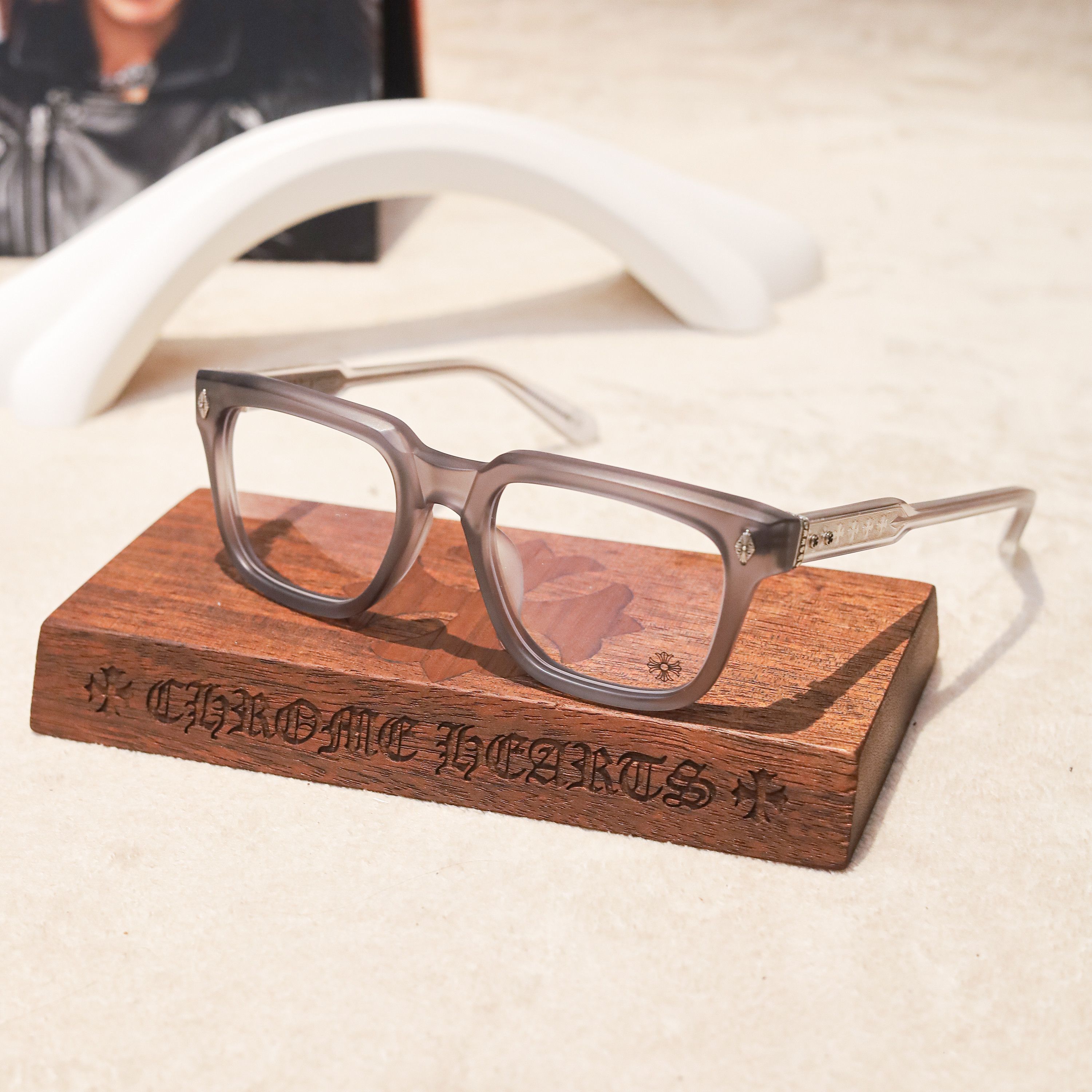 CHROME HEARTS AMBIDIXTROUS MATTE GRAPHITE