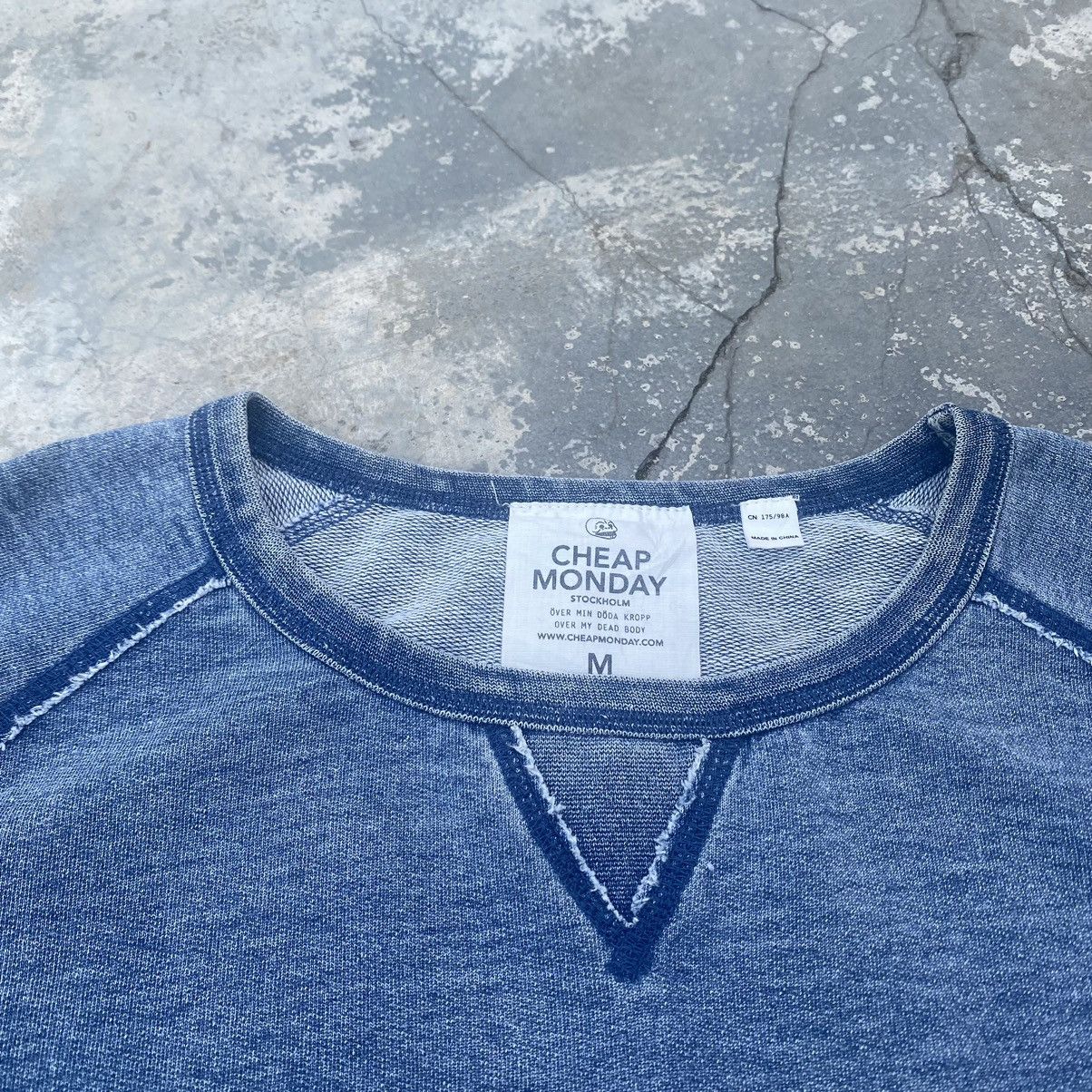 Cheap Monday CHEAP MONDAY Faded Indigo Sweatshirt Size US M / EU 48-50 / 2 - 2 Thumbnail