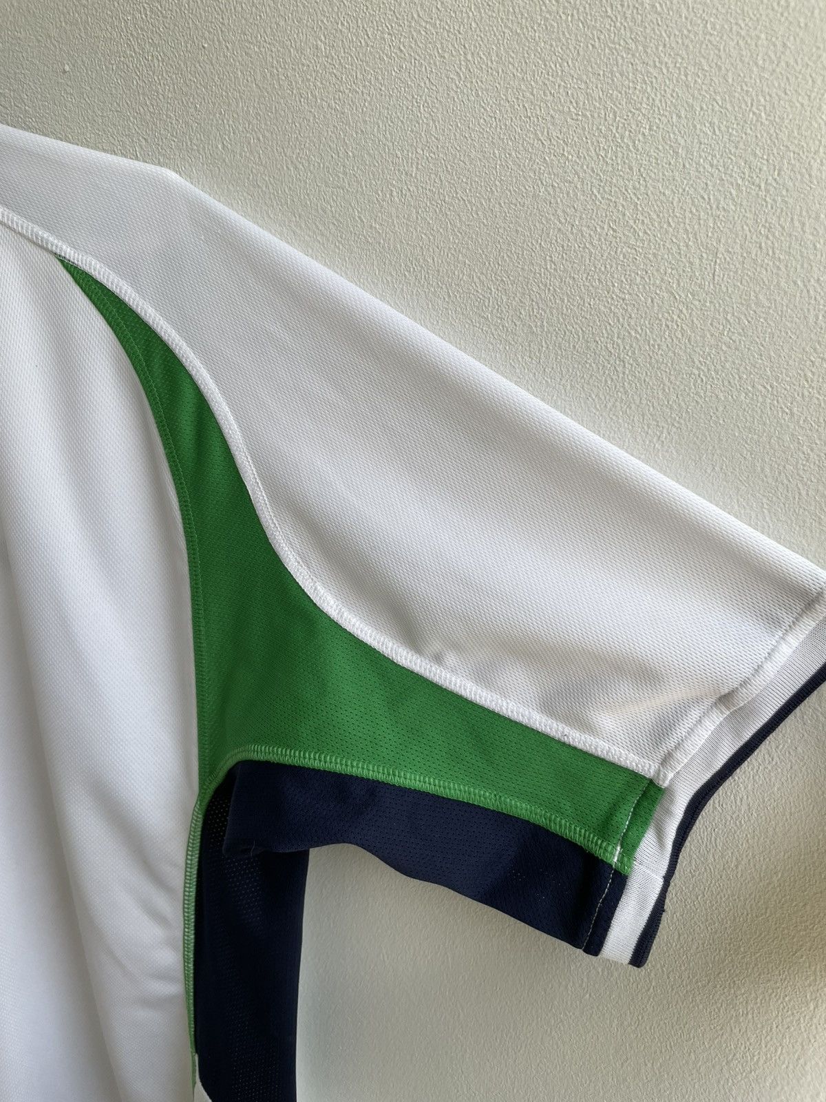 Vintage Ireland 2003 2004 2005 Football Shirt Soccer Jersey Umbro Size US XL / EU 56 / 4 - 20 Thumbnail