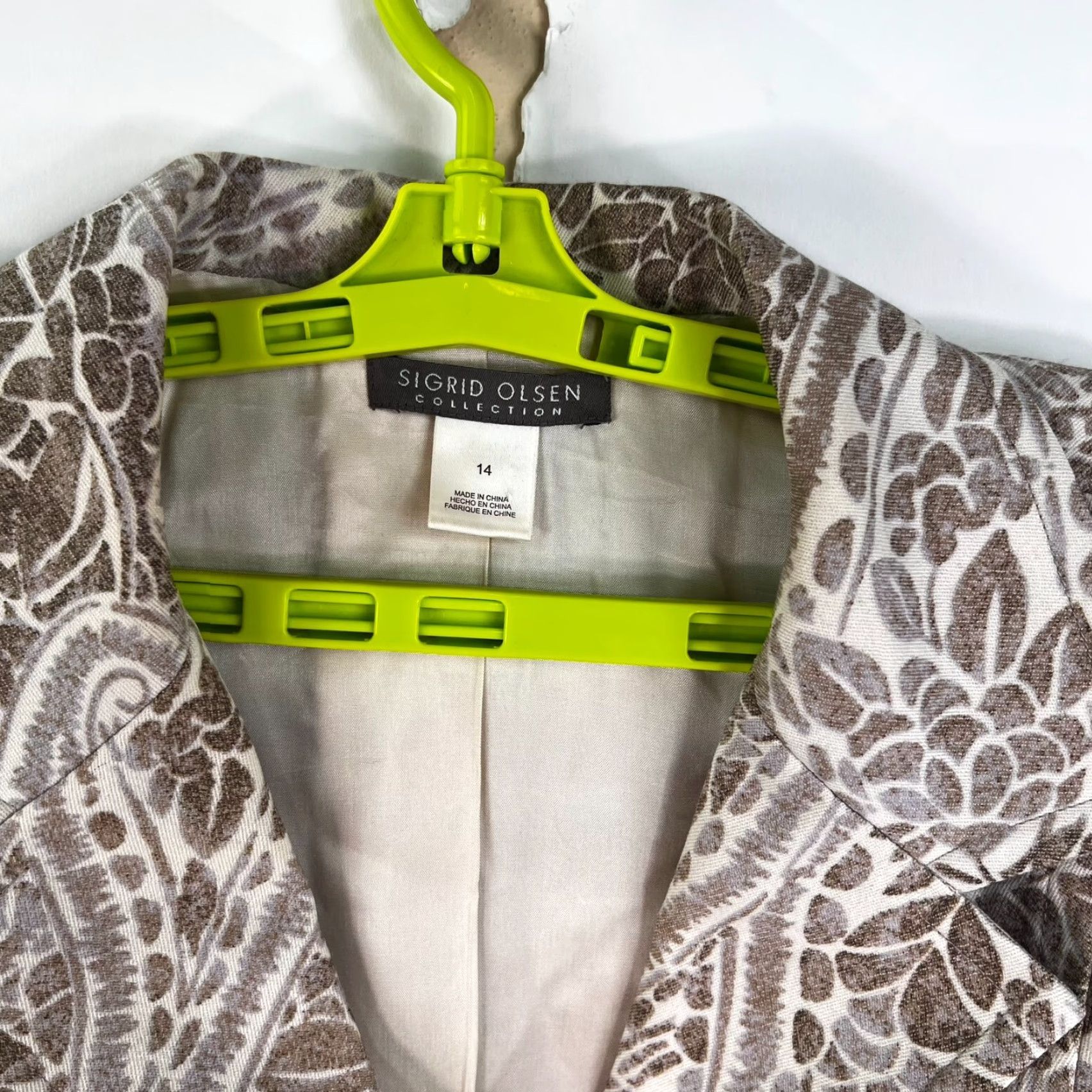 Vintage Sigrid Olsen Blazer Women's Size 14 Wool Floral Brown Tan Collection City Classic Flower Jacket Blazer Women's 14 Brown Tan © Size XL / US 12-14 / IT 48-50 - 3 Thumbnail