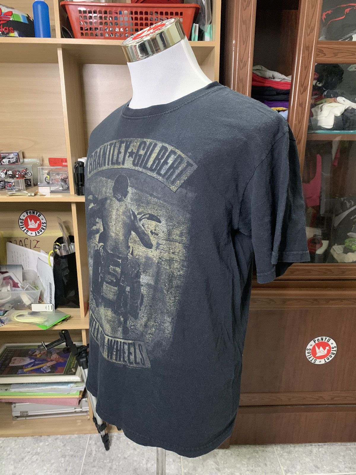 Anvil × Band Tees 🔥 🔥🔥Vintage Tour Brantley Gilbert Size US M / EU 48-50 / 2 - 4 Thumbnail