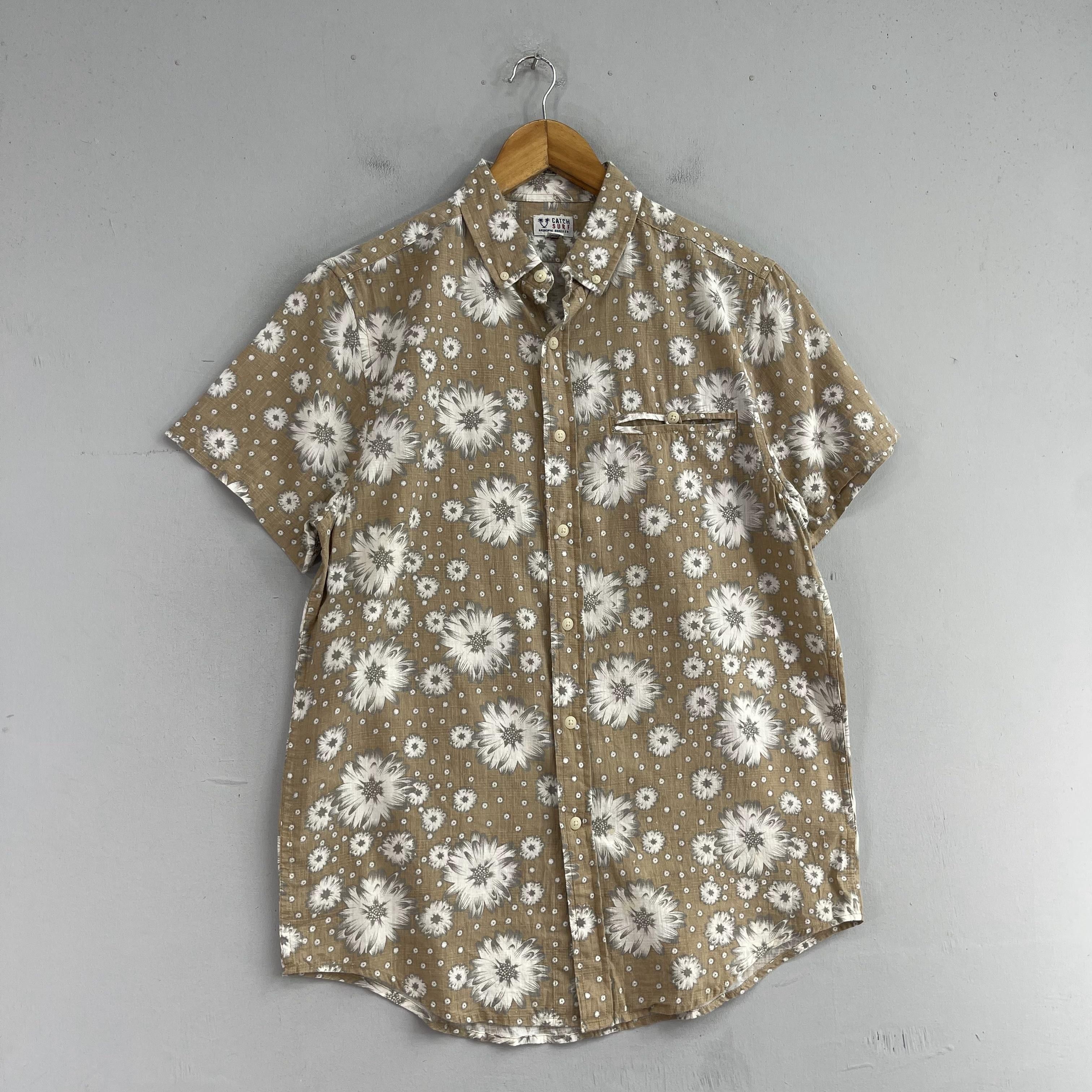 Japanese Brand Catch Surf Hawaii White Chrysanthemum Floral Motive Shirt Size US M / EU 48-50 / 2 - 4 Thumbnail