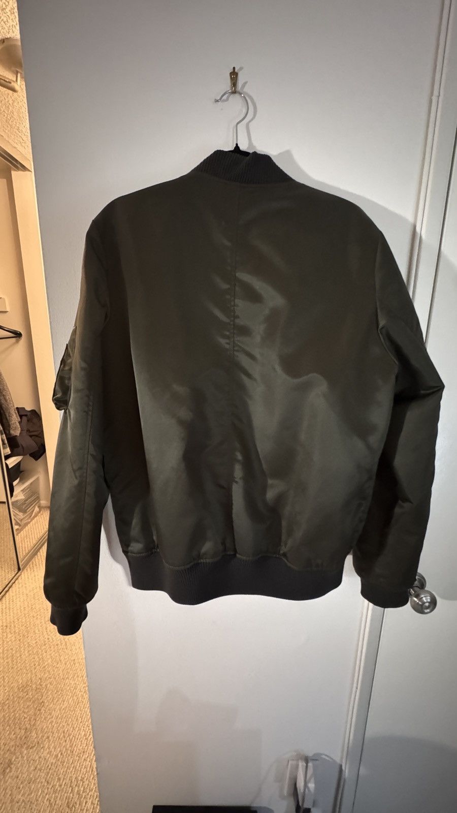 A.P.C. A.P.C. Hunter Green Satin Bomber Jacket in L Size US L / EU 52-54 / 3 - 2 Thumbnail