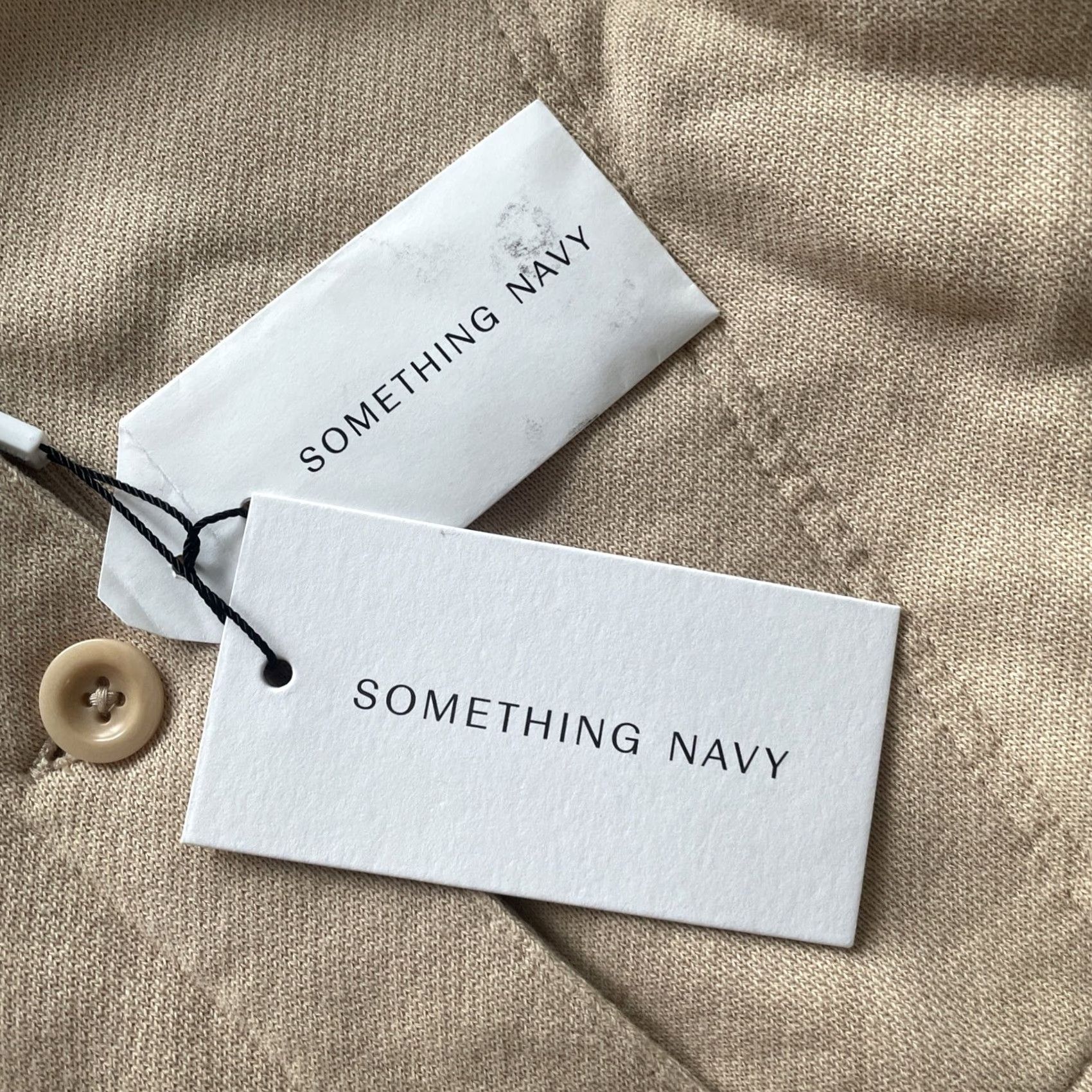 Vintage SOMETHING NAVY Hoodie Dress Womens L Beige Dress Hooded Pockets Long Sleeve Knit Shirt? Size L / US 10 / IT 46 - 3 Thumbnail