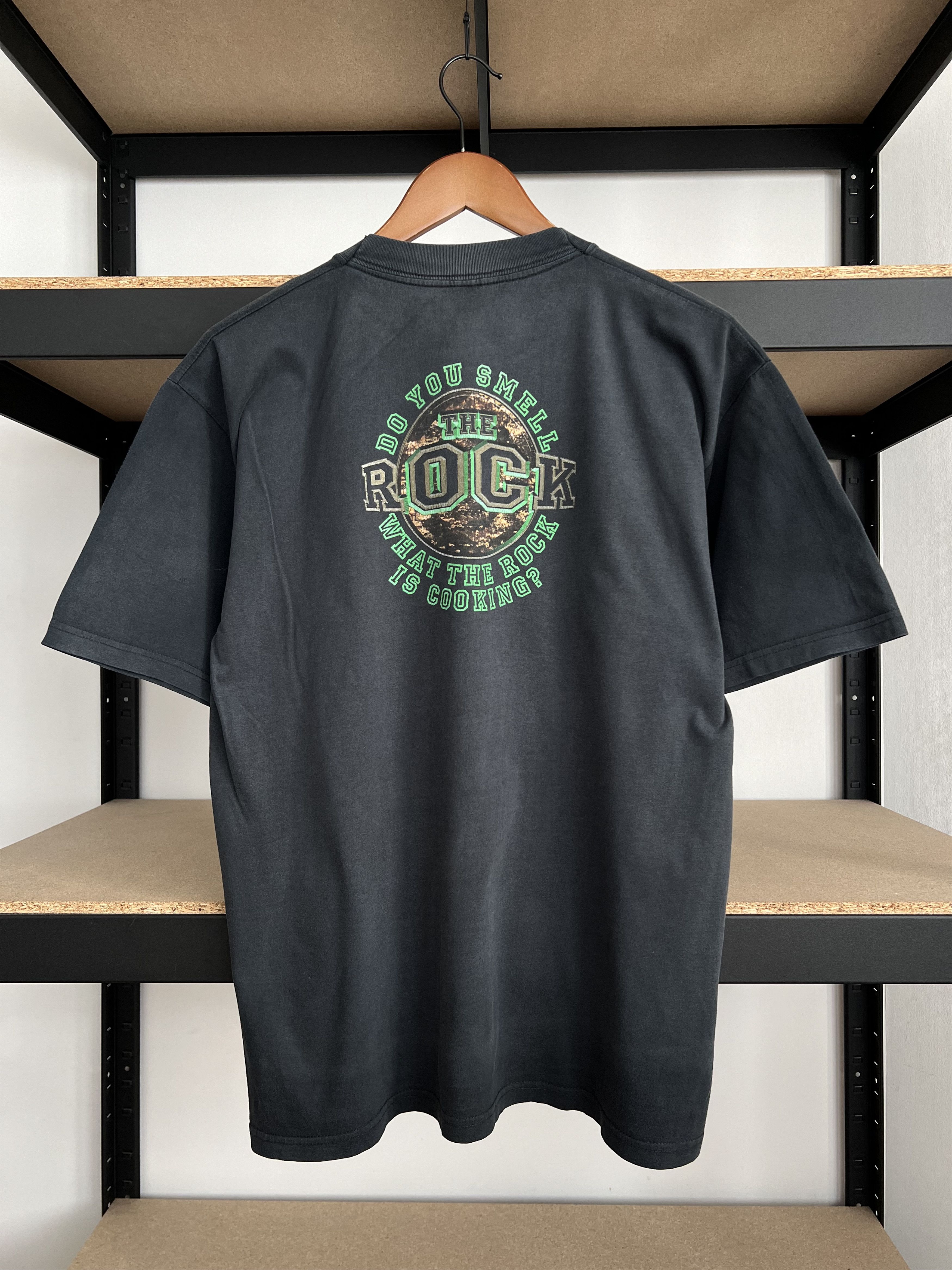 WWE Vintage 1998 The Rock WWE Faded Black T-shirt Size US M / EU 48-50 / 2 - 4 Thumbnail