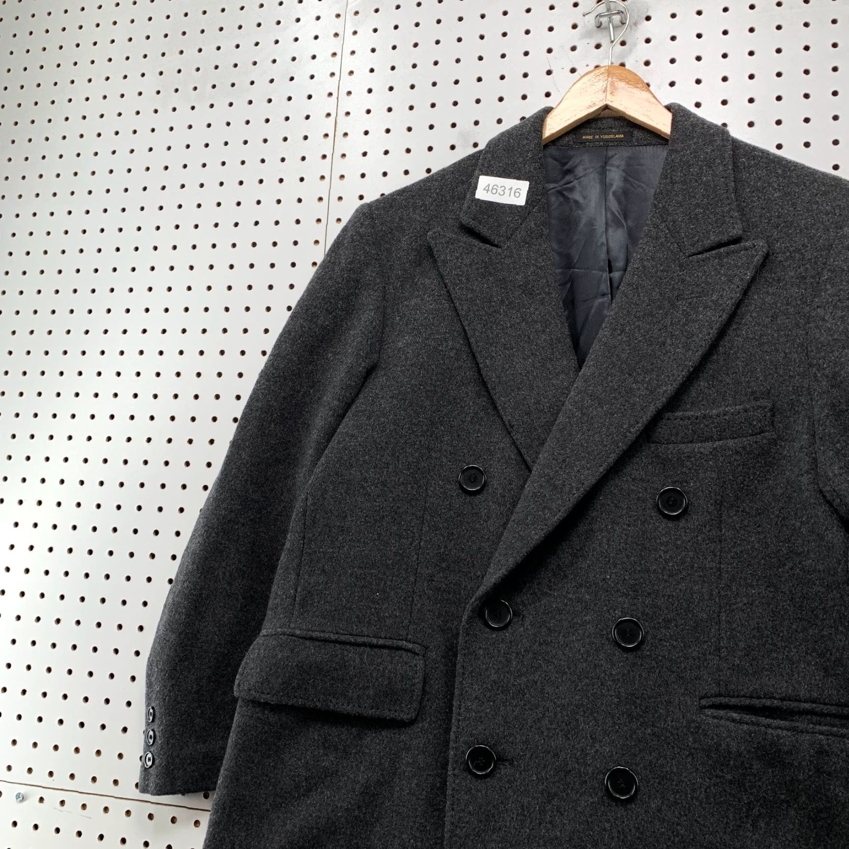 Doublet VINTAGE Adams Row Overcoat Mens 42S Gray 100% Virgin Wool Double Breasted Coat, Wool, Regular, 42, Gray, Vintage, Men Size US XS / EU 42 / 0 - 7 Thumbnail