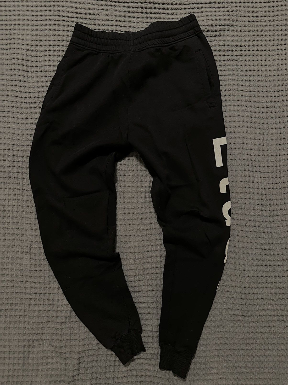 Etudes Etudes Logo Printed Tapered Leg Pants Size US 32 / EU 48 - 2 Thumbnail