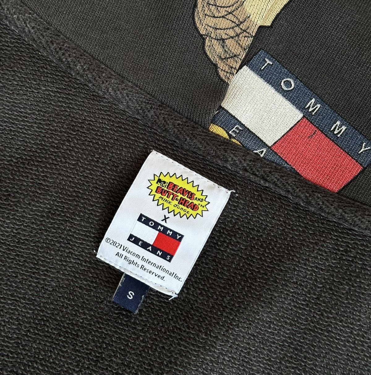 Tommy Hilfiger Tommy Hilfiger x Beavis & Butthead Hoodie Size S Rare Size US S / EU 44-46 / 1 - 8 Thumbnail