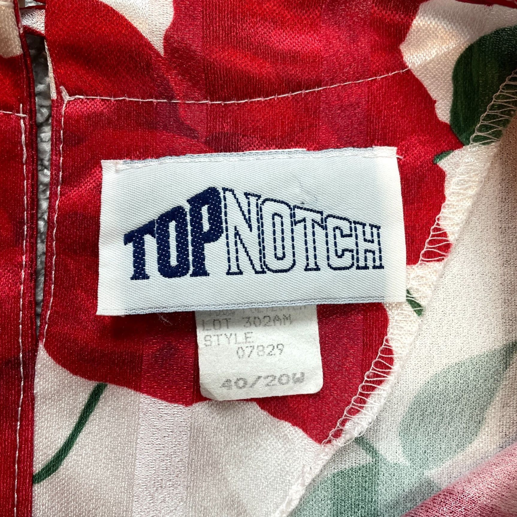 Vintage Top Notch Blouse Shirt Womens 20W White Red Roses Floral Short Sleeve Vintage US Size 3XL / US 20-22 - 3 Thumbnail