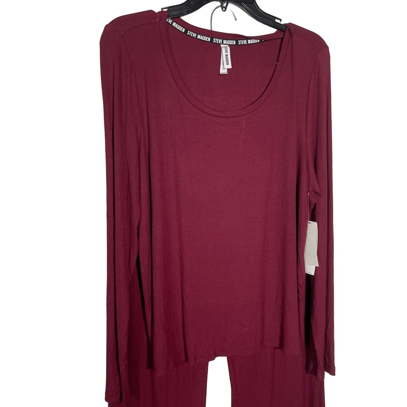 Steve Madden Steve Madden Women's Ribbed Sleep Tee/pants set red XL Size 34" / US 12 / IT 48 - 3 Thumbnail