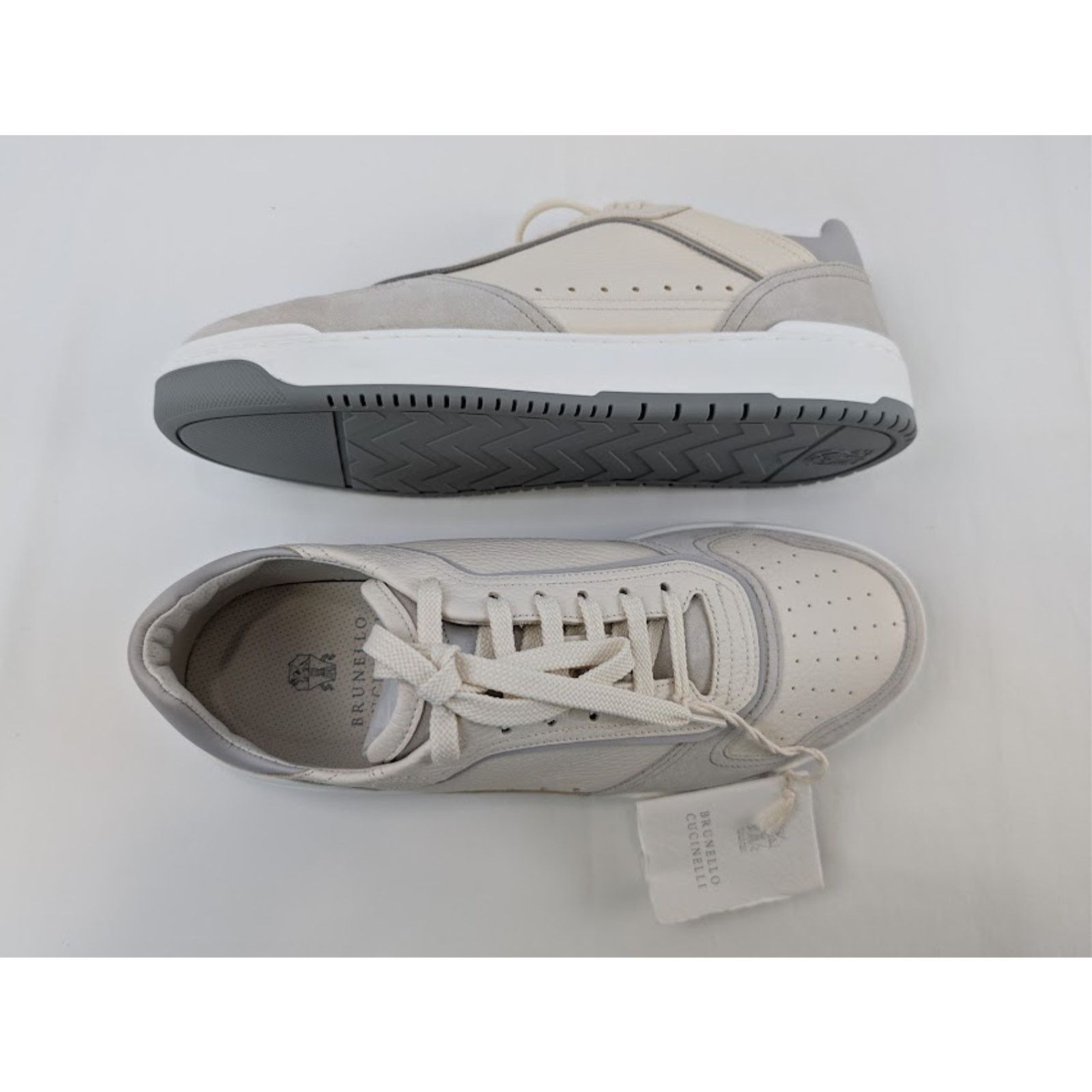 Brunello Cucinelli o1rshd1 Leather Low-Top Sneakers in White / Grey / Cream Size US 8 / EU 41 - 1 Thumbnail