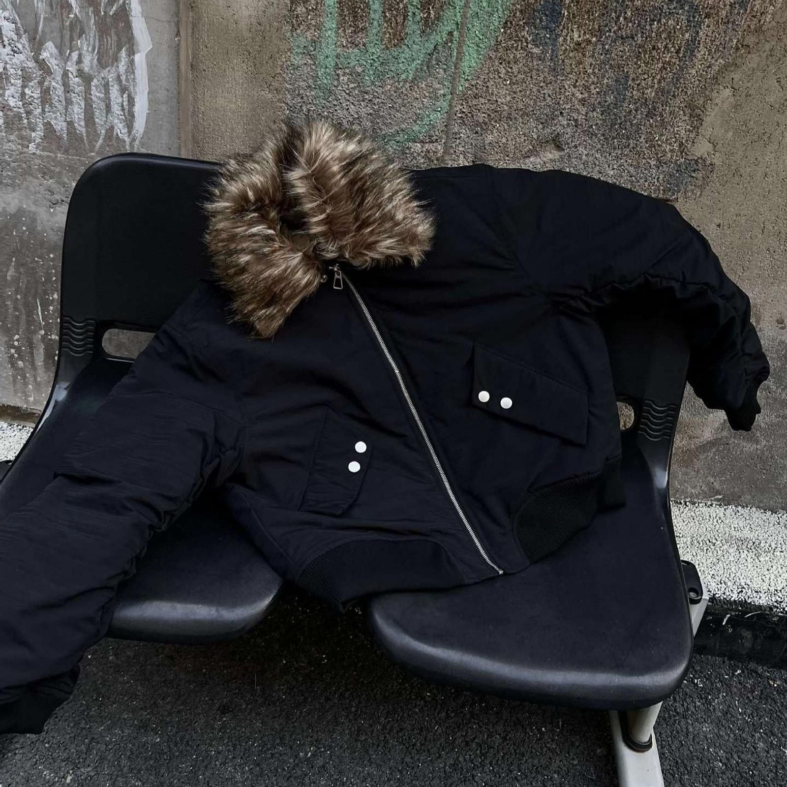 Japanese Brand Bomber Jacket with Faux Fur Collar, Mens Outerwear Size US M / EU 48-50 / 2 - 4 Thumbnail