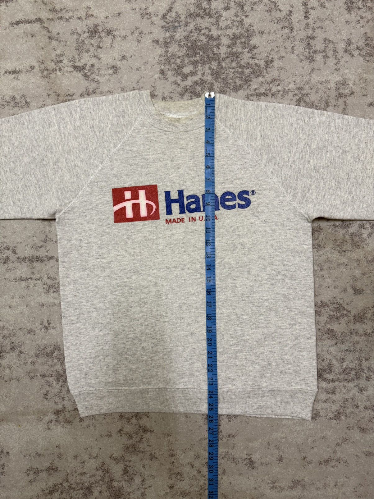 Hanes Vintage 90s Hanes Made In Usa Biglogo Crewneck Sweatshirt Size US S / EU 44-46 / 1 - 16 Thumbnail