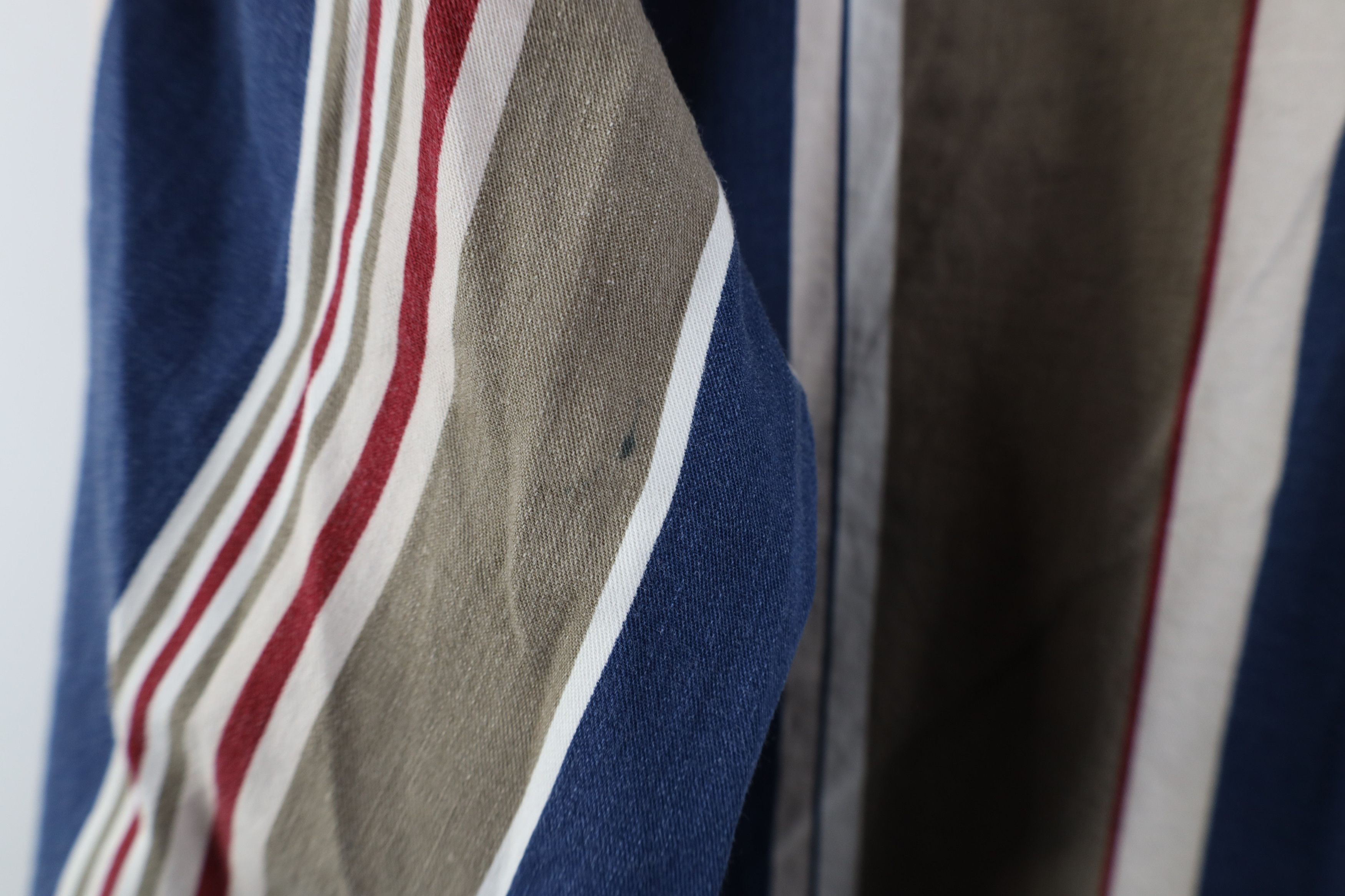 Vintage Vintage 90s Streetwear Block Collared Button Down Shirt Size US XL / EU 56 / 4 - 11 Thumbnail