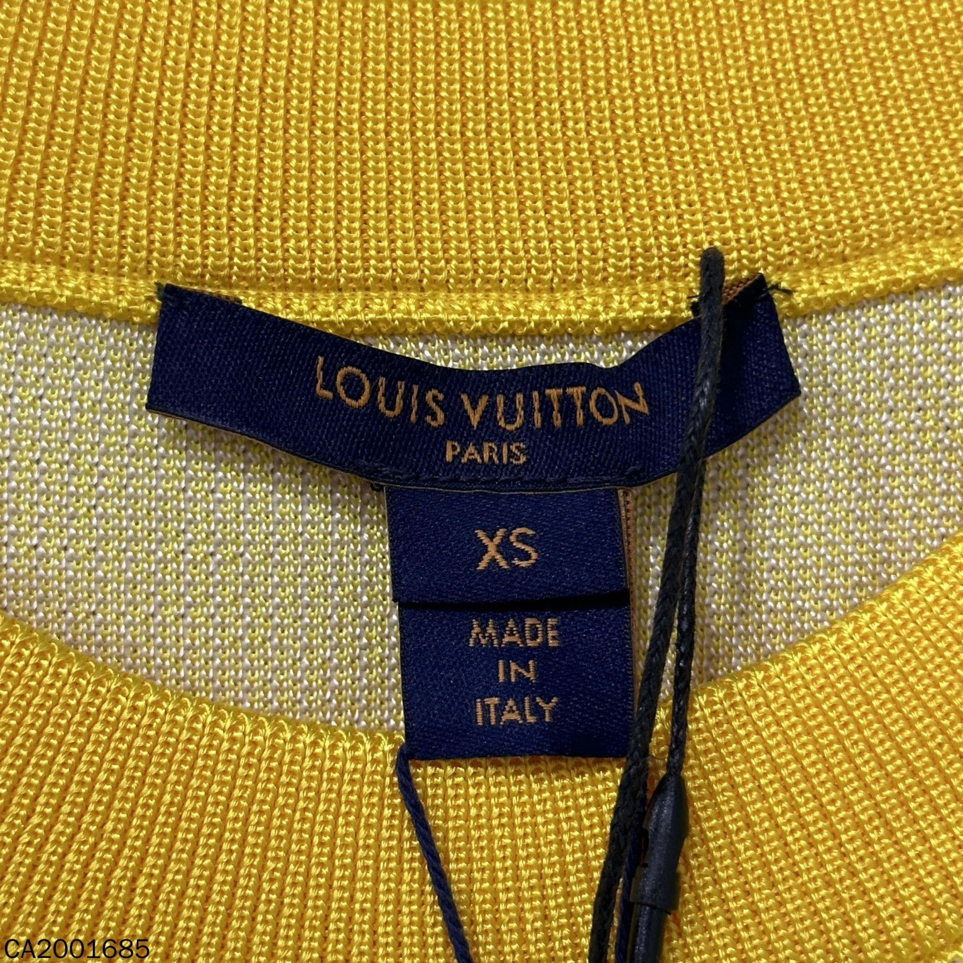 Louis Vuitton LV ivory and yellow colorblocked sweatshirt XS Size XS / US 0-2 / IT 36-38 - 5 Thumbnail