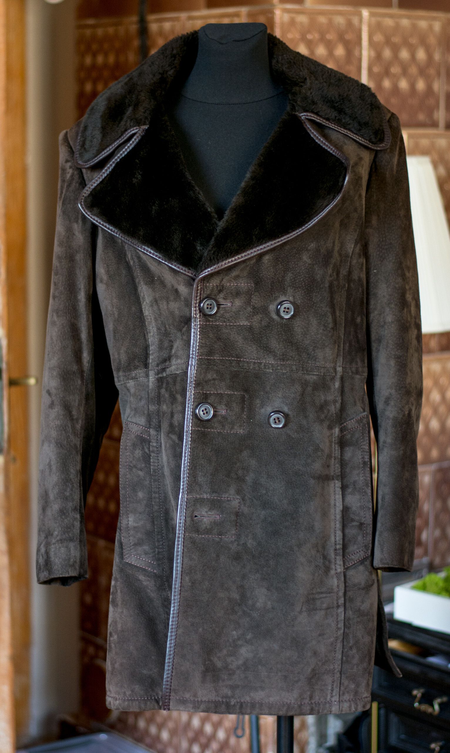 Vintage Long leather coat I Chocolate Brown Duffel Coat Size M / US 6-8 / IT 42-44 - 1 Thumbnail