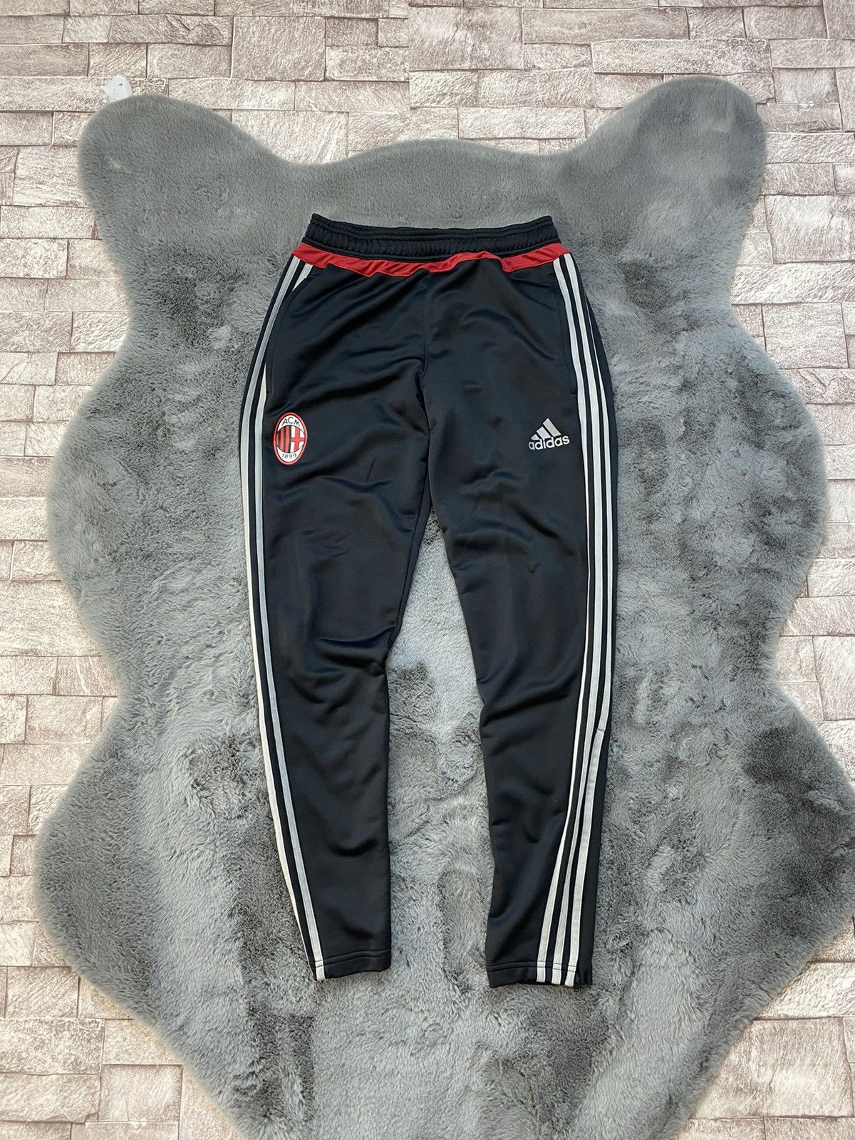 Adidas × Retrofit × Vintage MENS ADIDAS AC MILAN 2015-2016 ROSSONERI PANTS SOCCER SIZE S Size US 32 / EU 48 - 2 Thumbnail