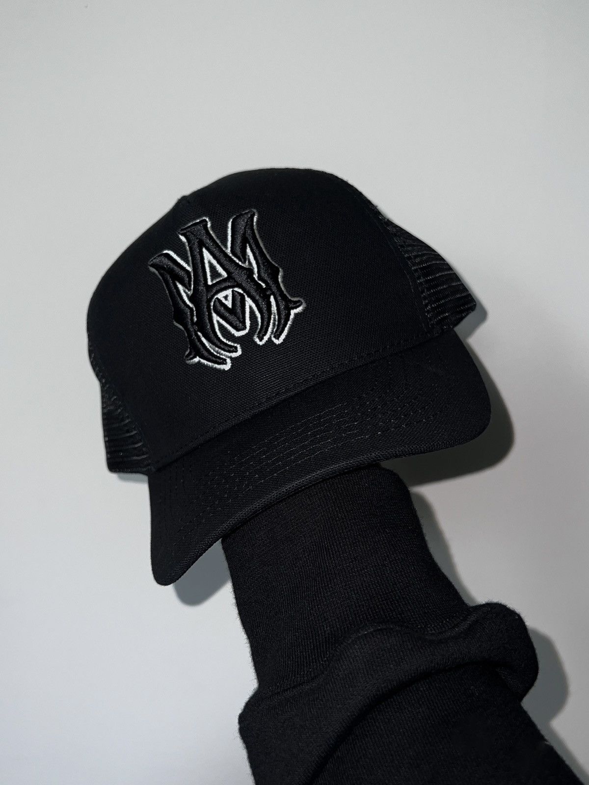 Amiri ma bar logo Trucker hat