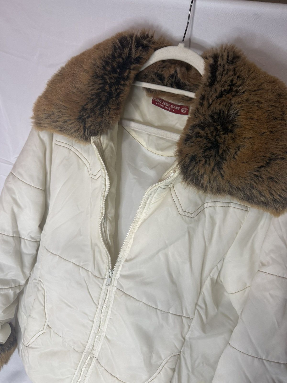 Point Zero Rare Y2K Point Zero Fur Cuff White Puffer Jacket Vintage M Size US M / EU 48-50 / 2 - 5 Thumbnail