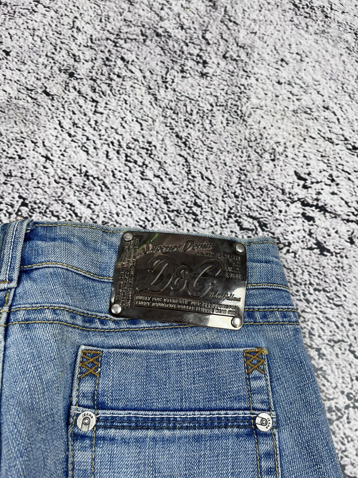 Dolce & Gabbana Vintage Dolce Gabbana Denim Breeches 3/4 Shorts Logo Size 27" / US 4 / IT 40 - 13 Thumbnail