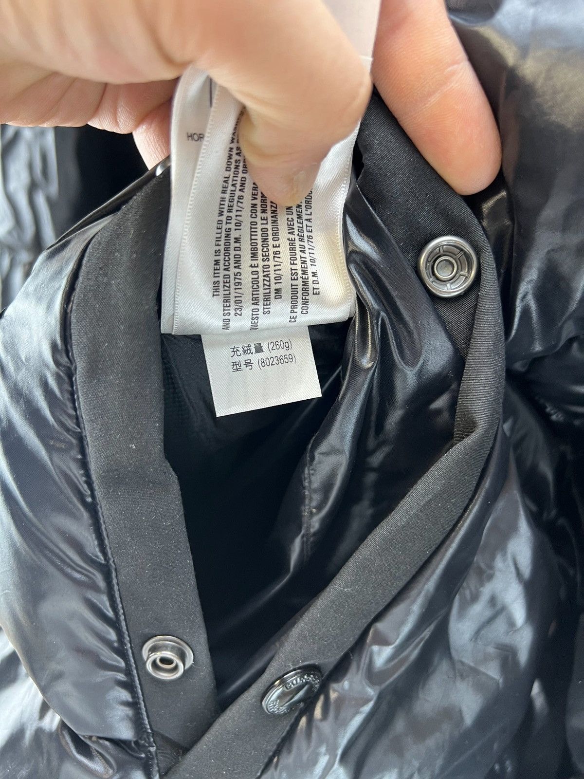 Burberry Burberry London England black shiny hooded puffer jacket Size US L / EU 52-54 / 3 - 5 Thumbnail