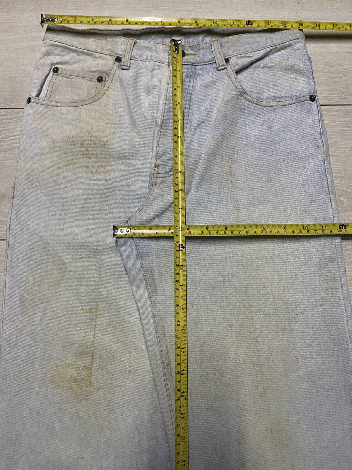 Vintage Vintage Giordano Blue Light Wash Rusty Loose Jeans Size US 30 / EU 46 - 15 Thumbnail